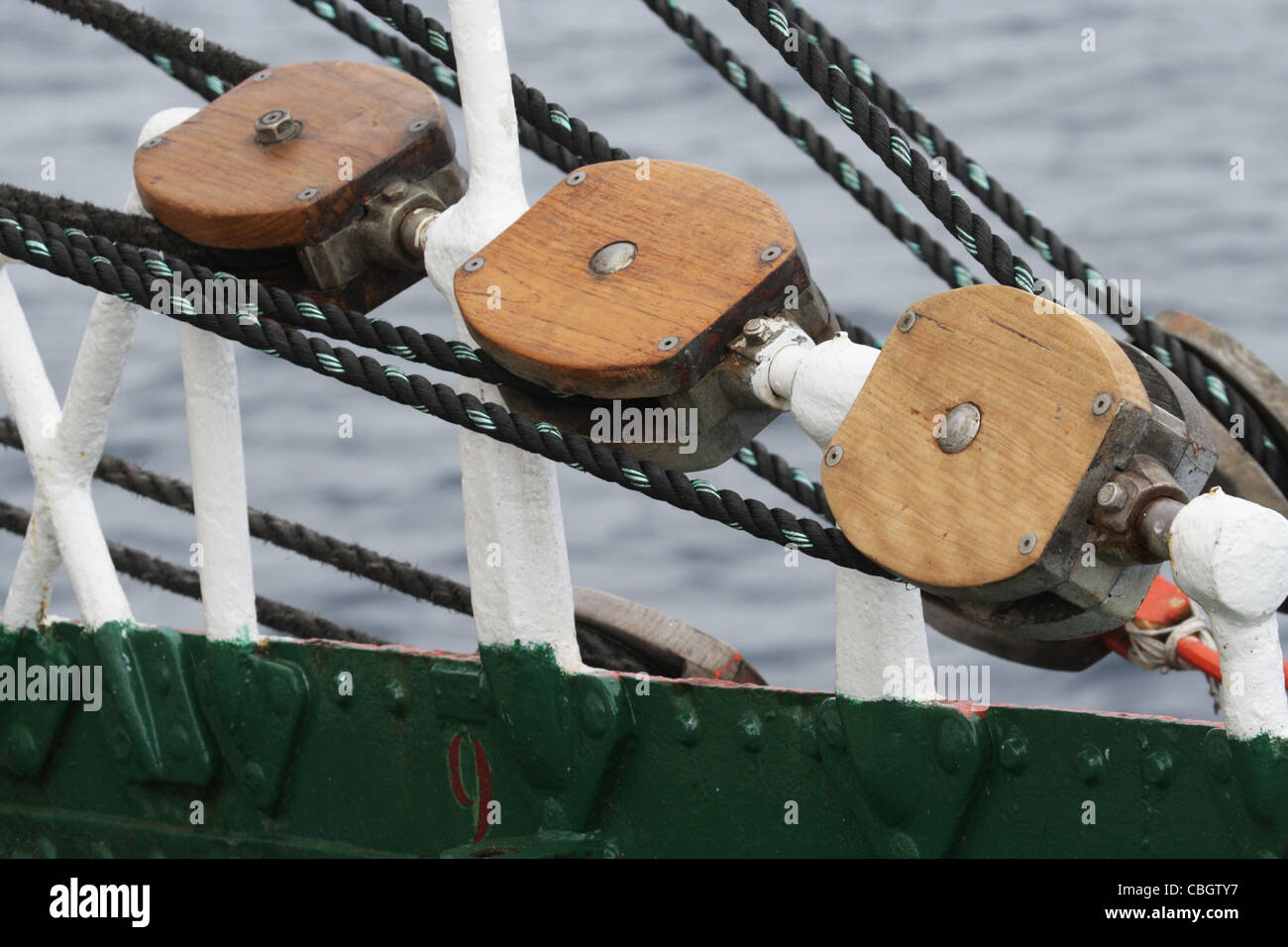 Attrezzature di nave. Rigging. Foto Stock