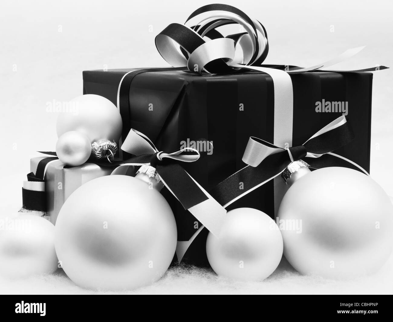Palline di natale di lusso Foto e Immagini Stock in Bianco e Nero - Alamy
