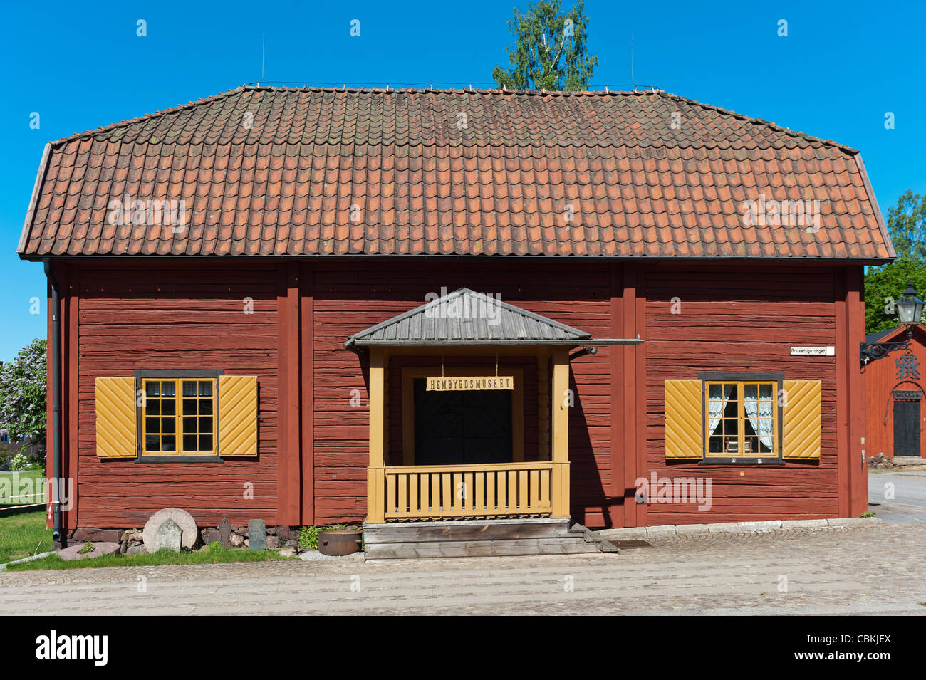 Museo di storia locale in un rosso Timber house Foto Stock
