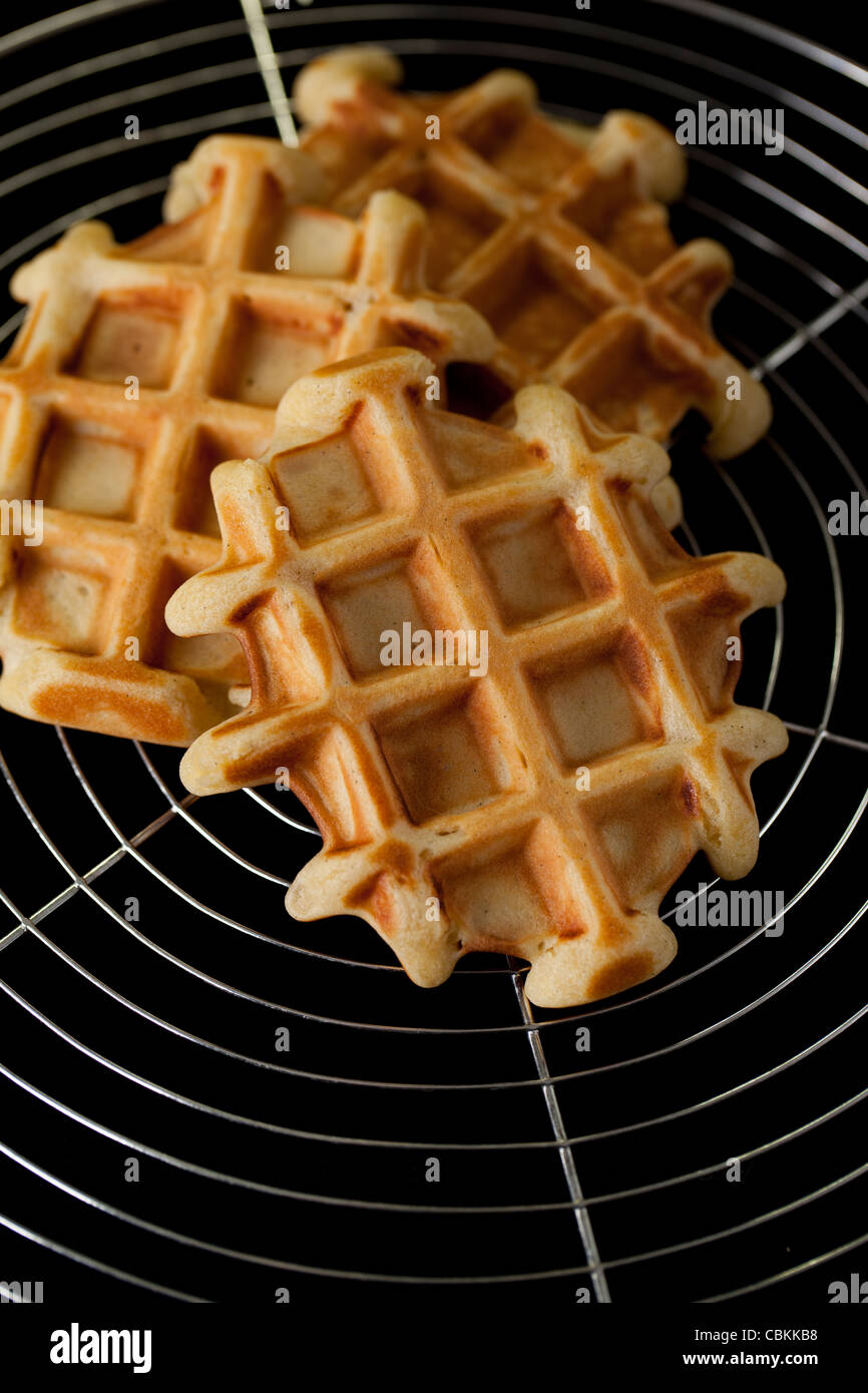 Una chiusura di alcuni waffles fatti in casa Foto Stock