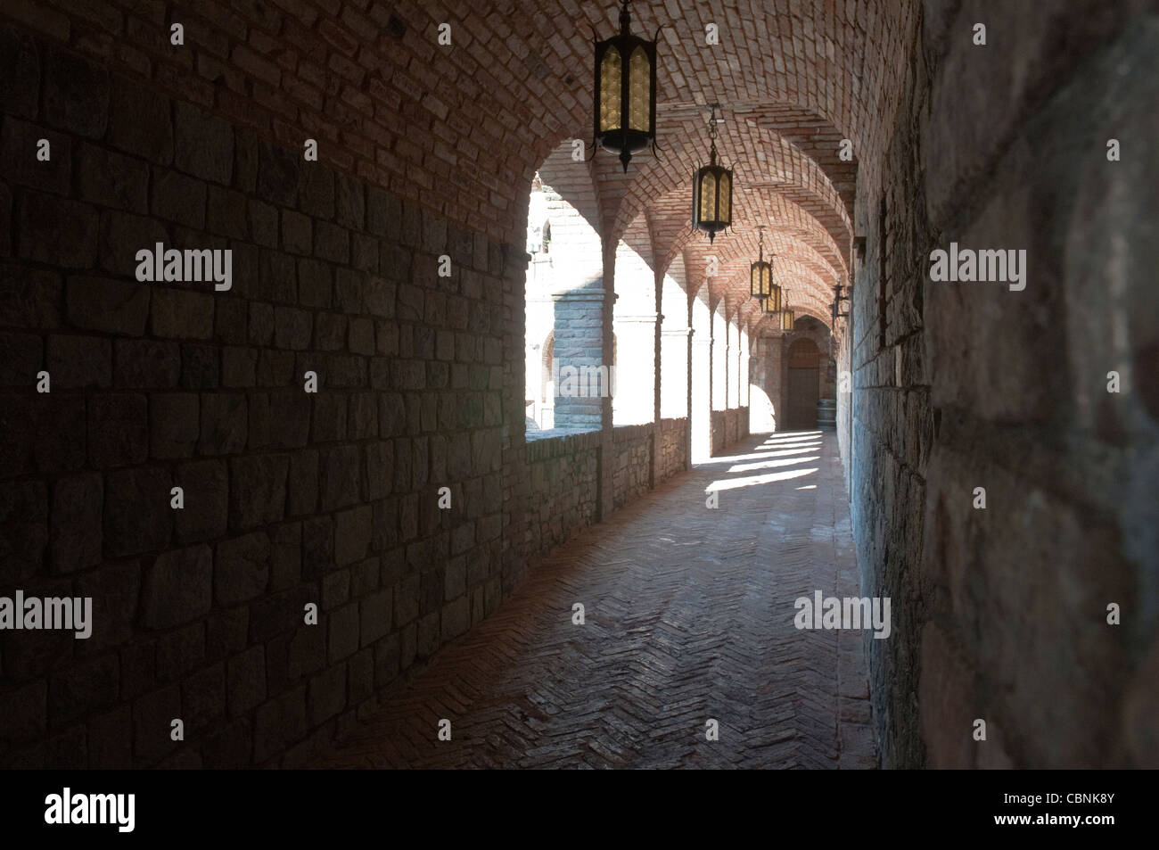 Castello di Amorosa un stile italiano la cantina del castello nella parte settentrionale della Napa Valley, in California Foto Stock