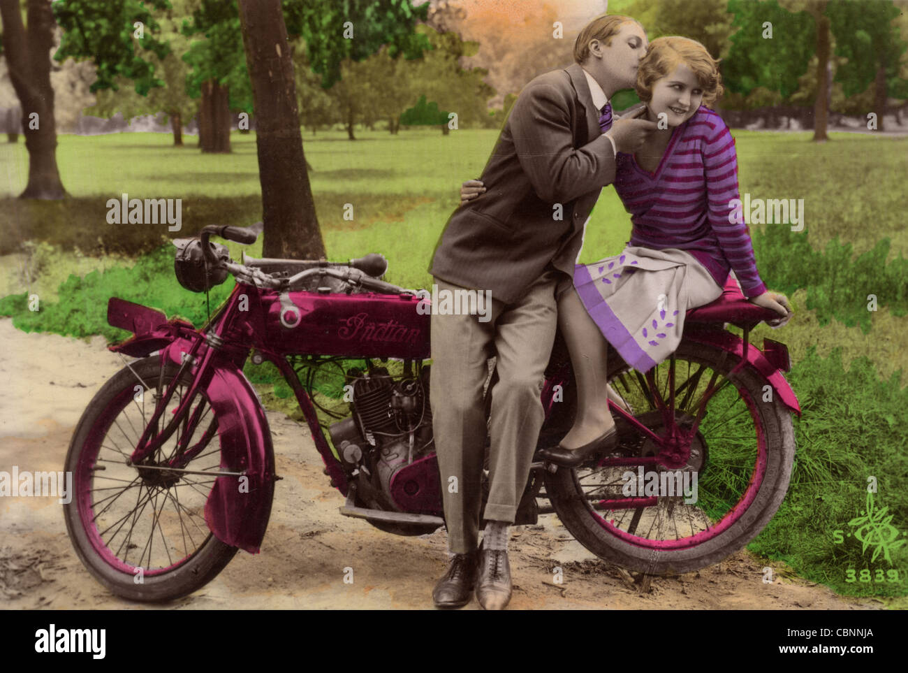 Coppia romantica sulla moto Indian Foto Stock