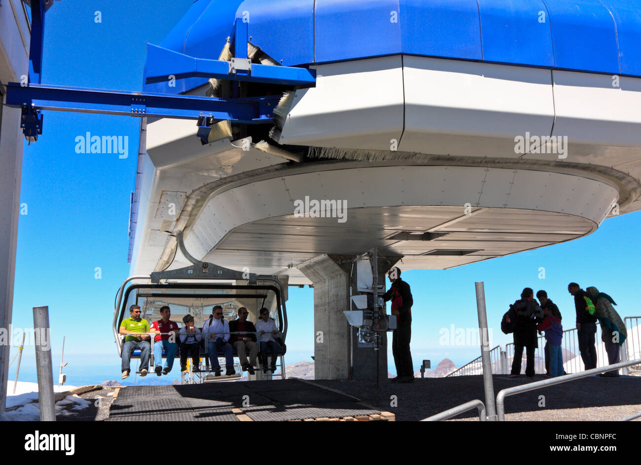 Stazione di partenza del Ice Flyer seggiovia sul Monte Titlis, Alpi Svizzere Foto Stock