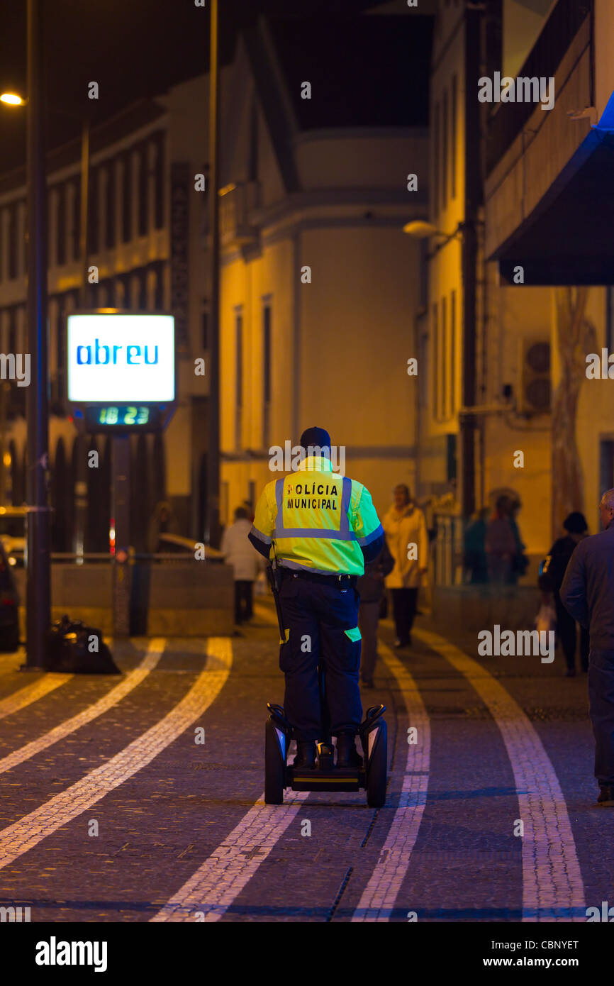 La polizia municipale ufficiale di un trike motorizzata Foto Stock