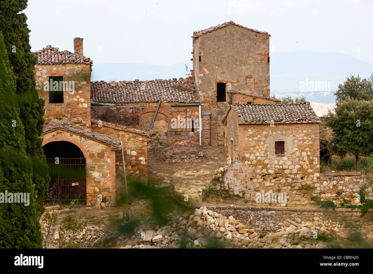 Vecchia fattoria, Montepulciano in provincia di Siena in Toscana meridionale, Italia, Europa Foto Stock