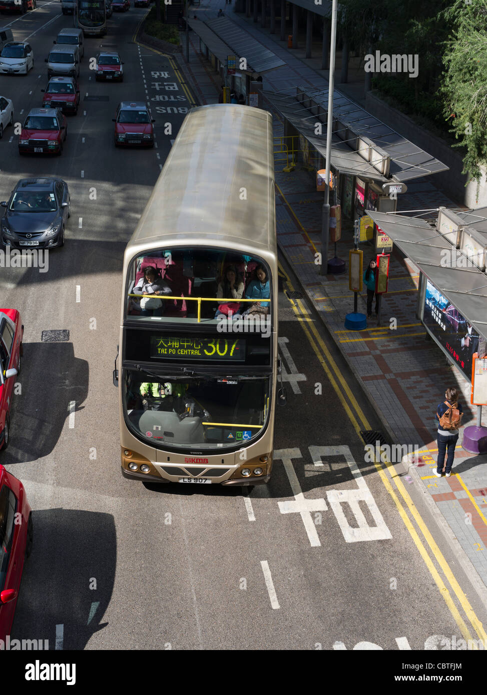 Dh Wan Chai HONG KONG KMB Volvo B9LT double decker bus alla fermata bus trasporto Foto Stock