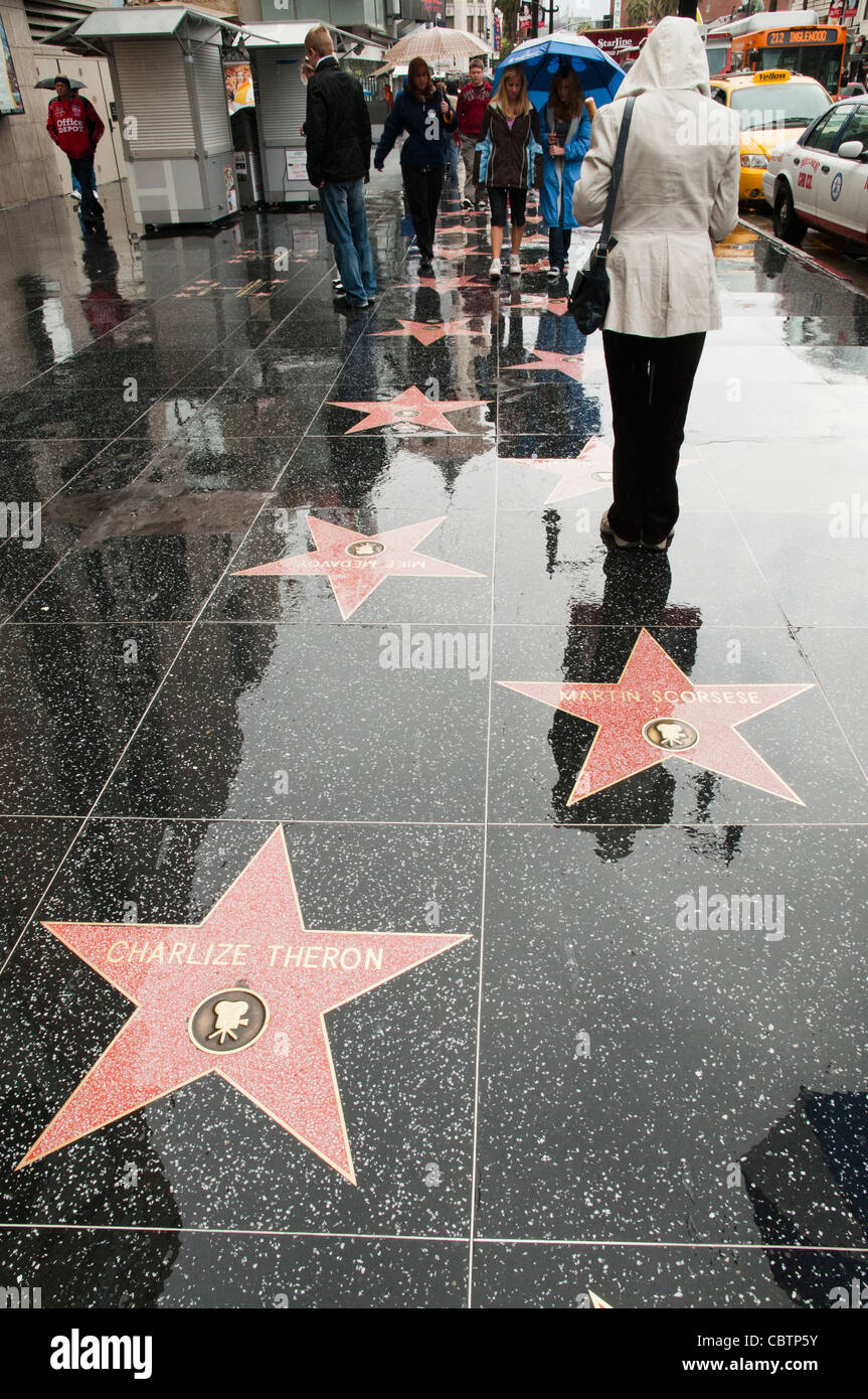 Hall of Fame stelle incorporato nel streetway, Hollywood Boulvard, Los Angeles, US Foto Stock