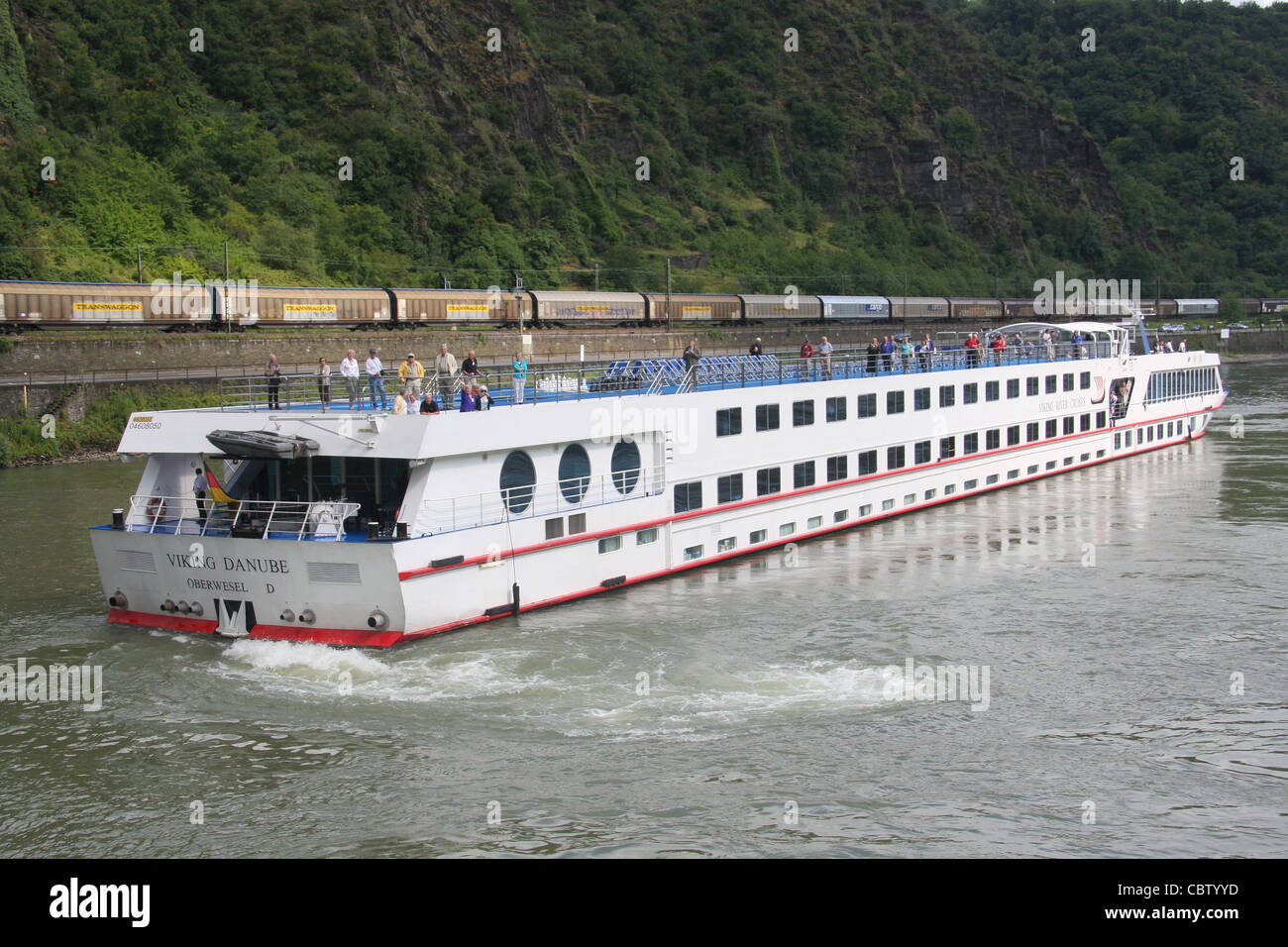 Il Vichingo Danubio presso la Lorelei sul fiume Reno, Germania Foto Stock