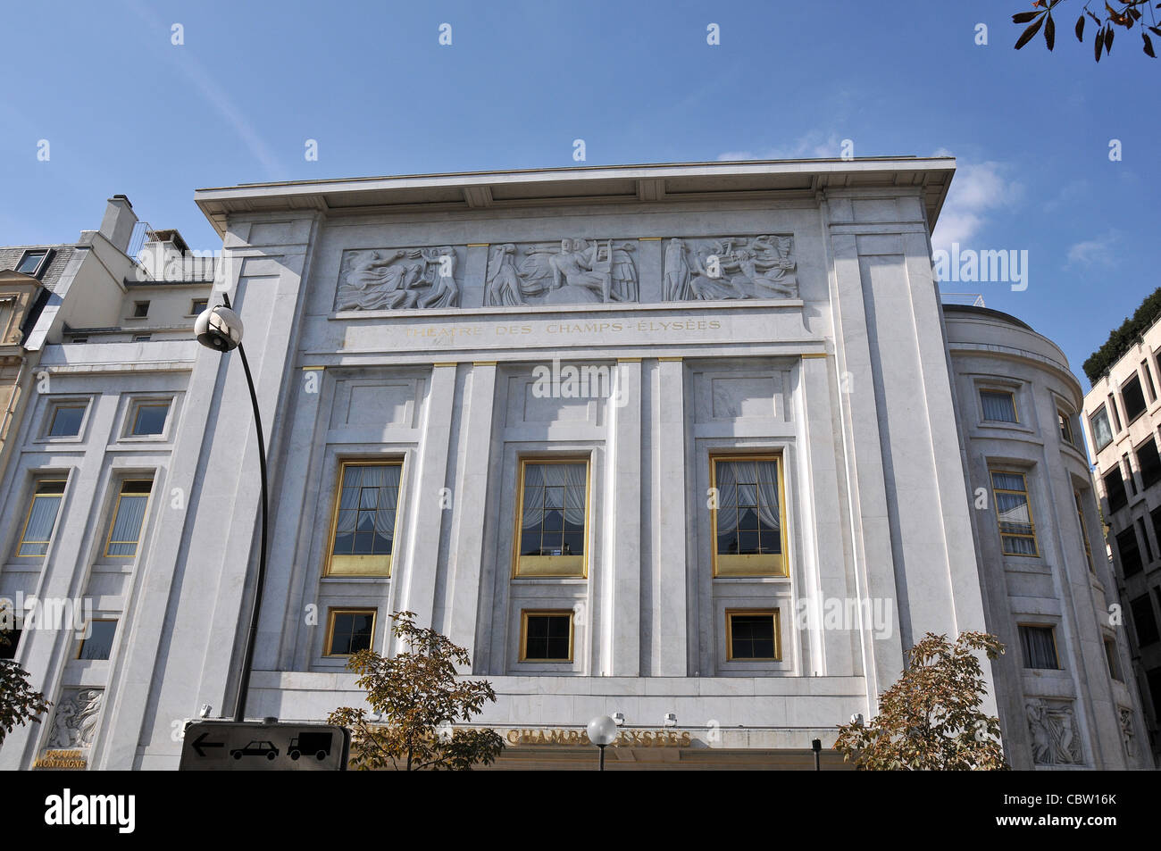 Theatre des Champs Elysées avenue Montaigne Parigi Francia Foto stock -  Alamy