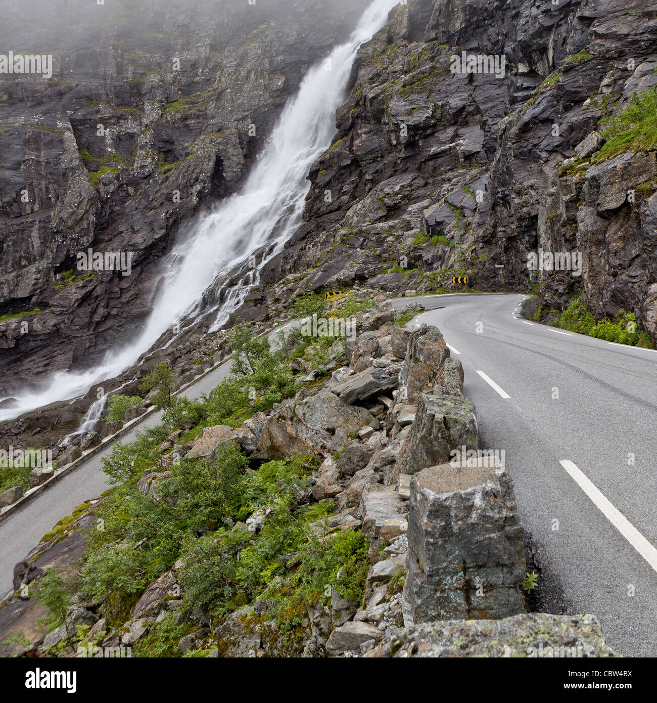 Curva road, Trollsstigen, Norvegia Foto Stock