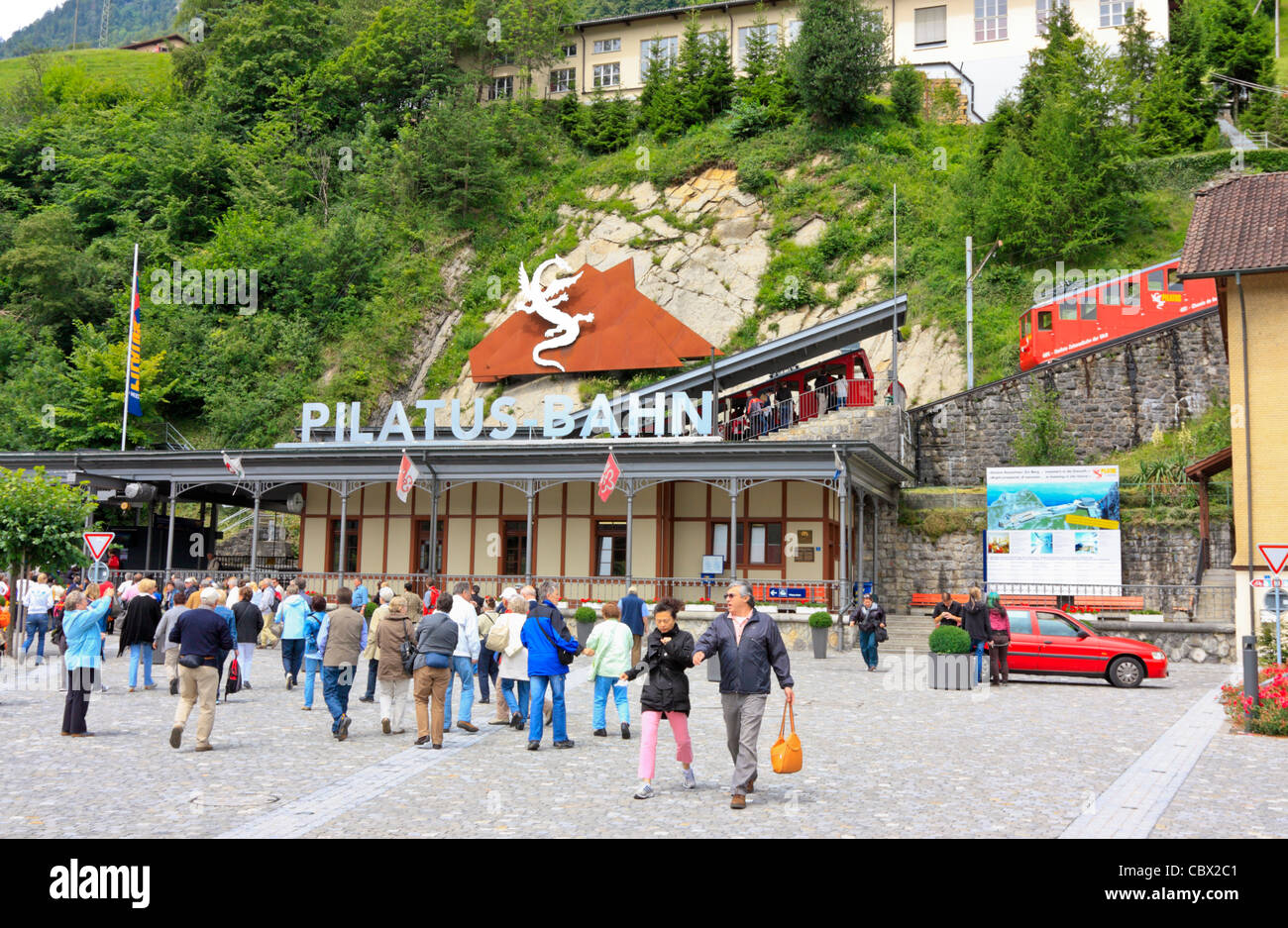 La stazione di base della Pilatus ferrovia di montagna in Alpnachstad, il Lago di Lucerna, Svizzera Foto Stock