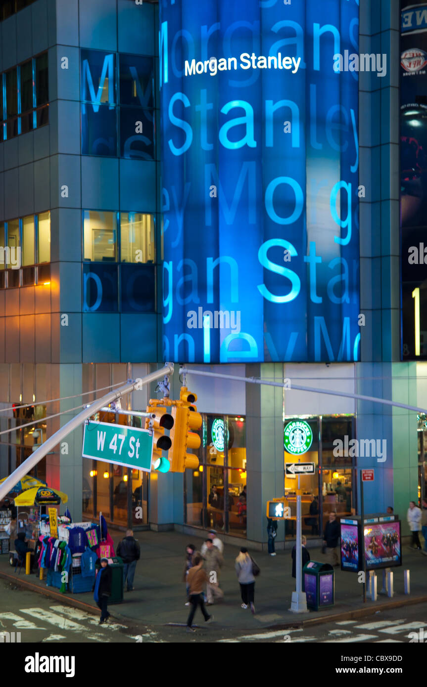 Morgan Stanley Office su W 47 Street su Times Square di New York City, Stati Uniti d'America Foto Stock