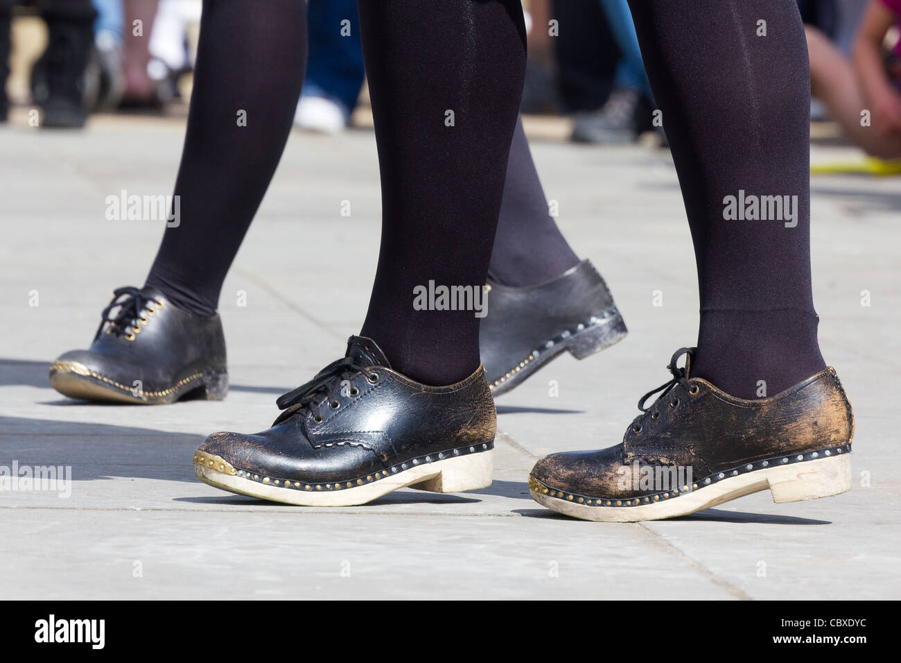 Tradizionale zoccoli neri al 2011 Settimana della musica folk di Whitby Foto Stock