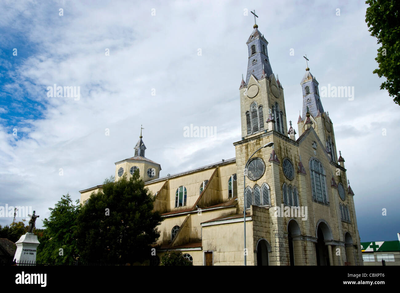 Il Cile. Isola di Chiloe. La chiesa di San Francisco a Castro. Chiesa in legno. Sito del Patrimonio mondiale. Foto Stock