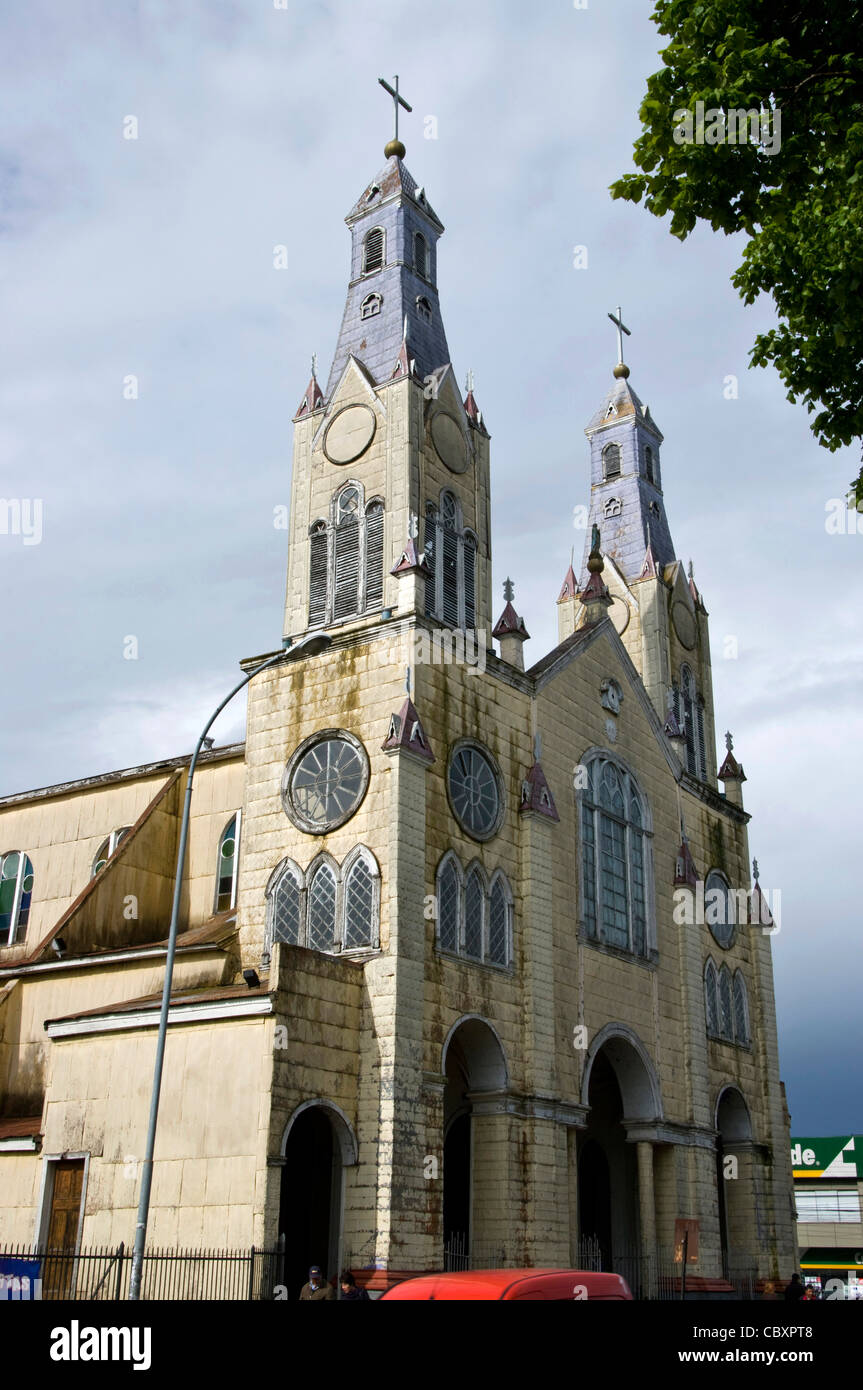 Il Cile. Isola di Chiloe. La chiesa di San Francisco a Castro. Chiesa in legno. Sito del Patrimonio mondiale. Foto Stock