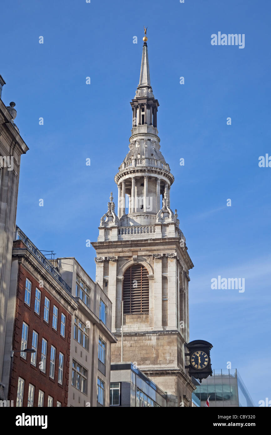 Città di Londra, Cheapside St Mary-le-Bow Dicembre 2011 Foto Stock
