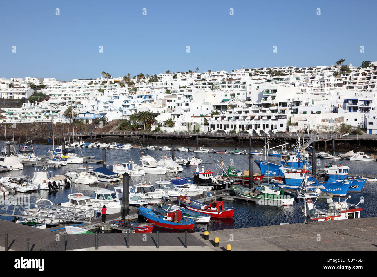 Barche da pesca in Puerto del Carmen, Lanzarote Spagna Foto Stock