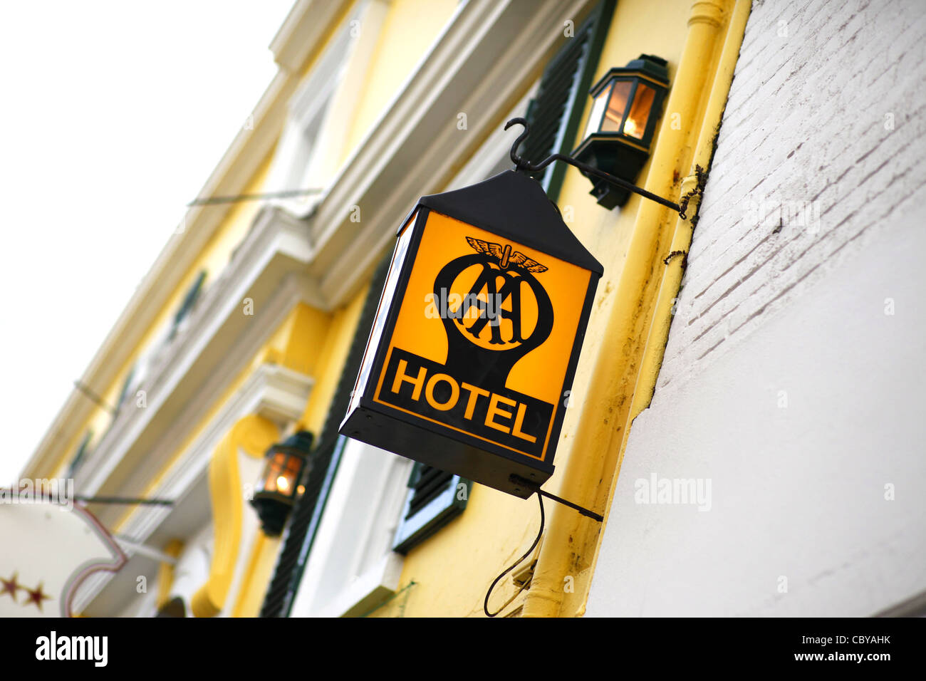 Appendere AA segno hotel Foto Stock