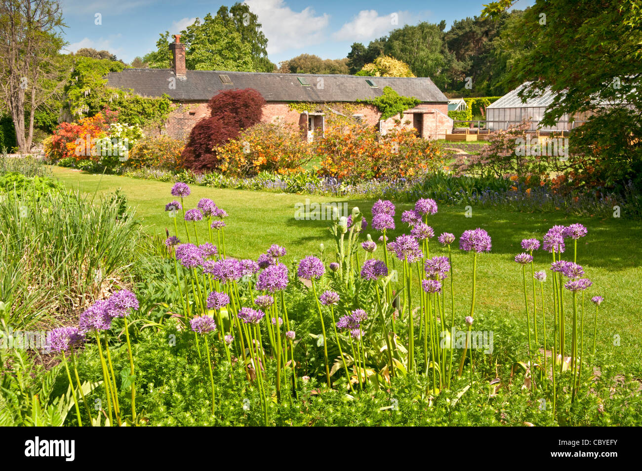 Il giardino di piante erbacee, Ness Giardini Botanici, Ness, Wirral, Merseyside England, Regno Unito Foto Stock