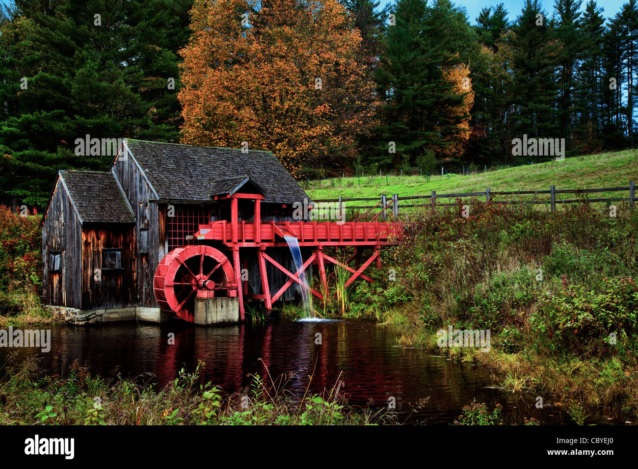 Autunno a Gristmill al Guildhall, Vermont. Foto Stock