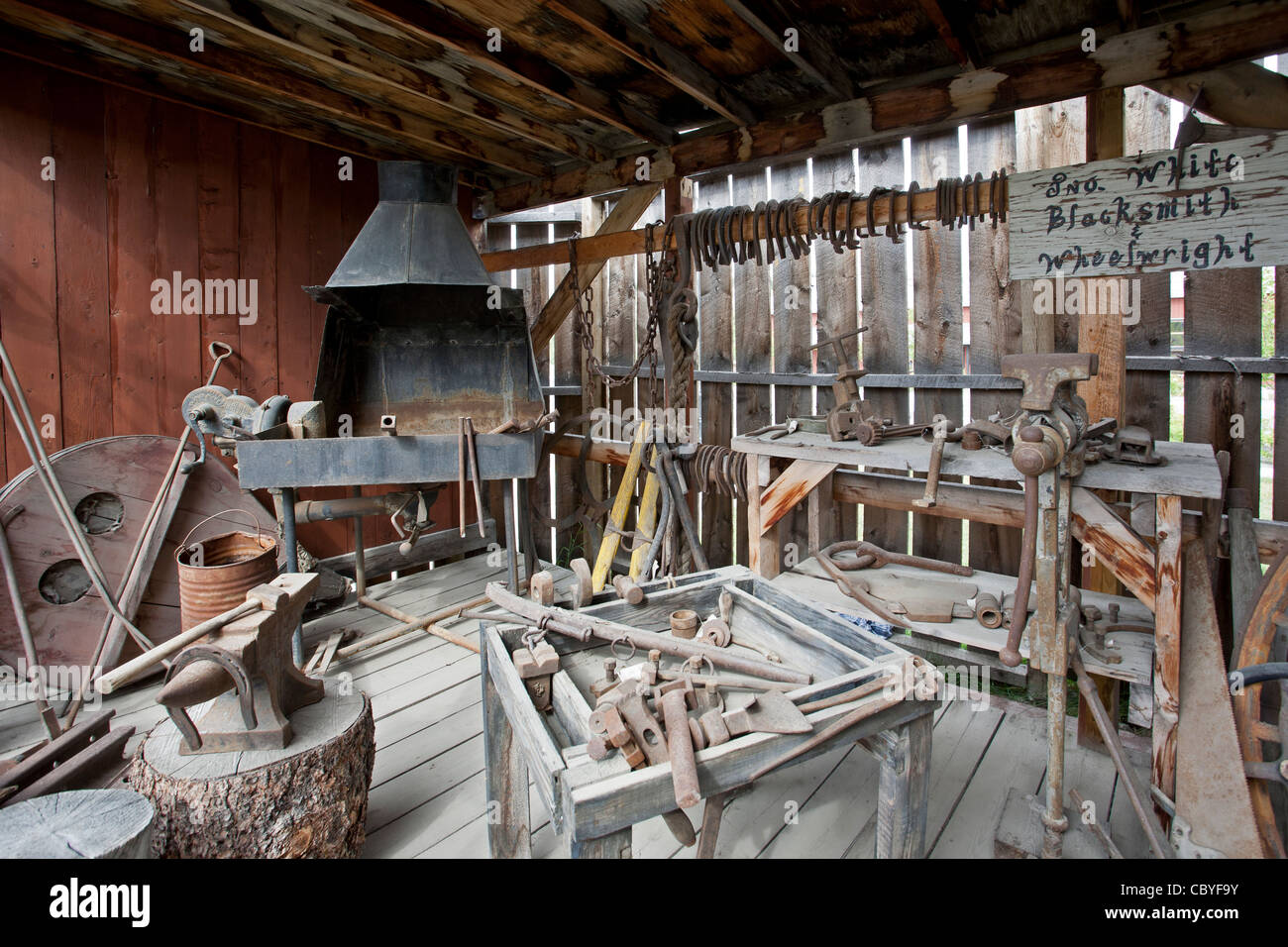 Negozio di fabbro ferraio. Museo MacBride. Whitehorse. Yukon. Canada Foto Stock