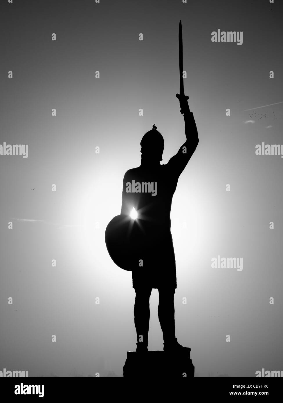 La statua di Brithnoth da John Doubleday sul lungomare a Maldon Essex Foto Stock