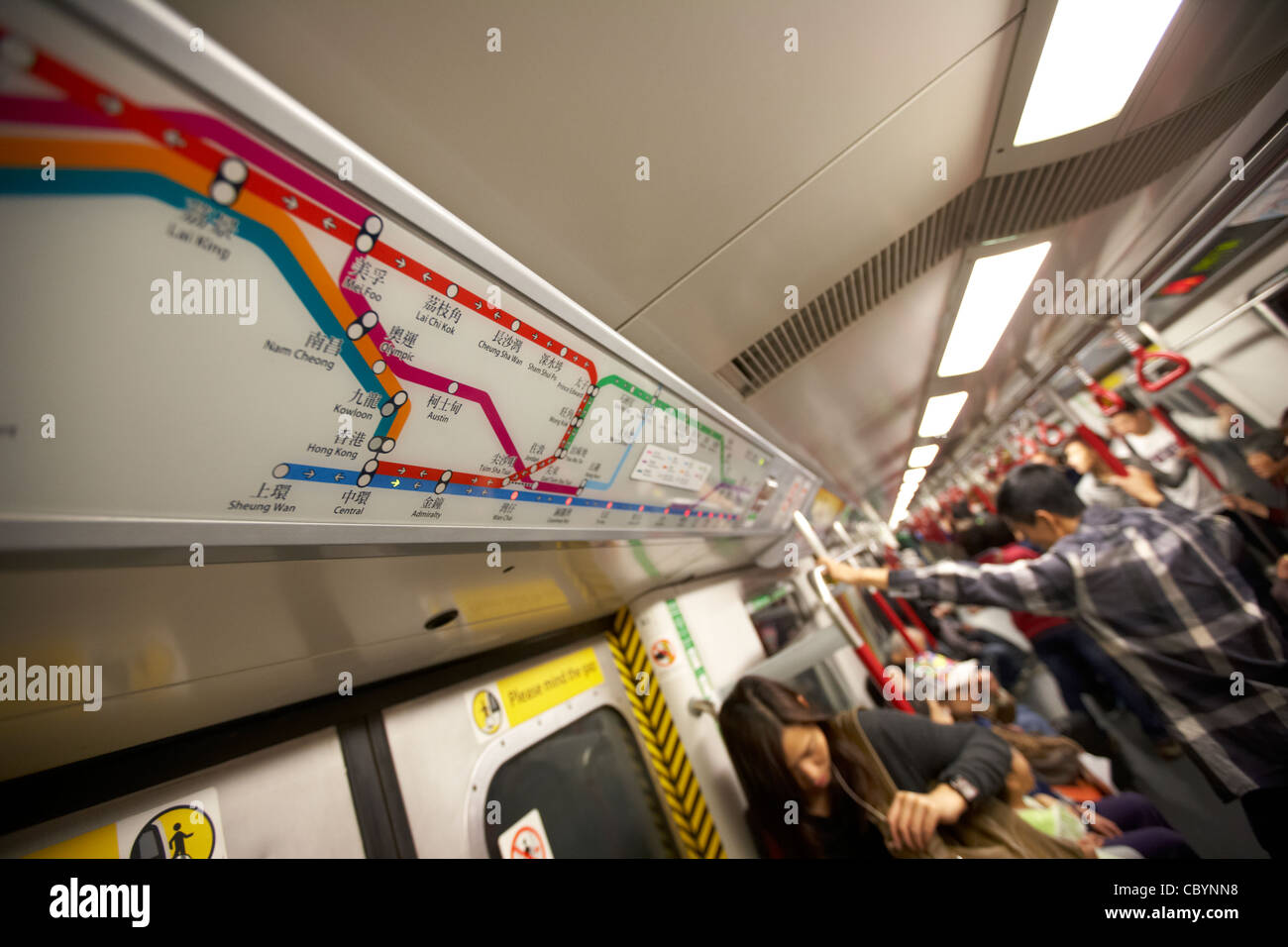 Mtr routemap all'interno della carrozza del treno su hong kong mtr sistema di trasporti pubblici della RAS di Hong kong cina asia Foto Stock