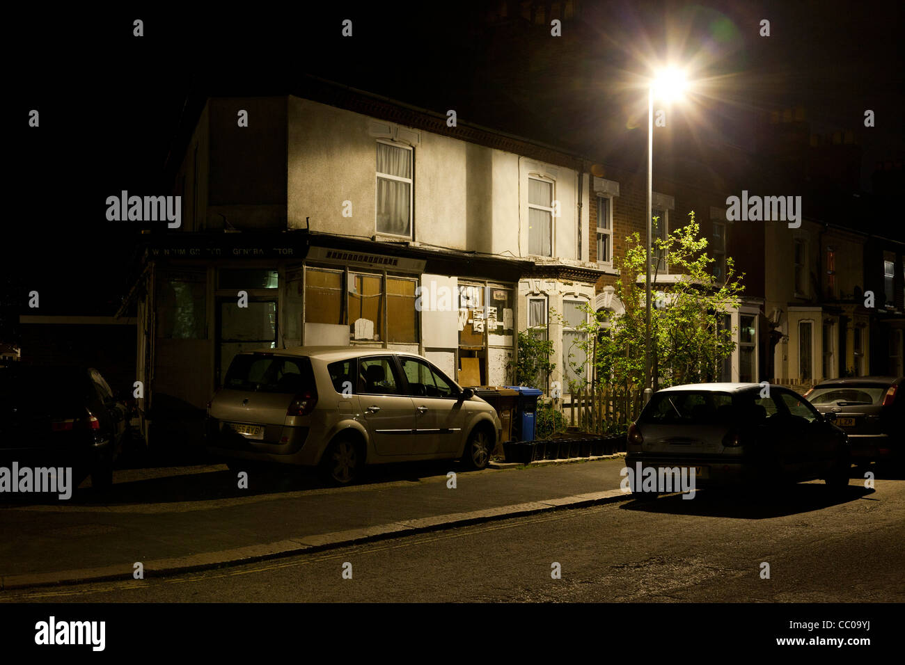 Strada di notte nel Regno Unito Foto Stock