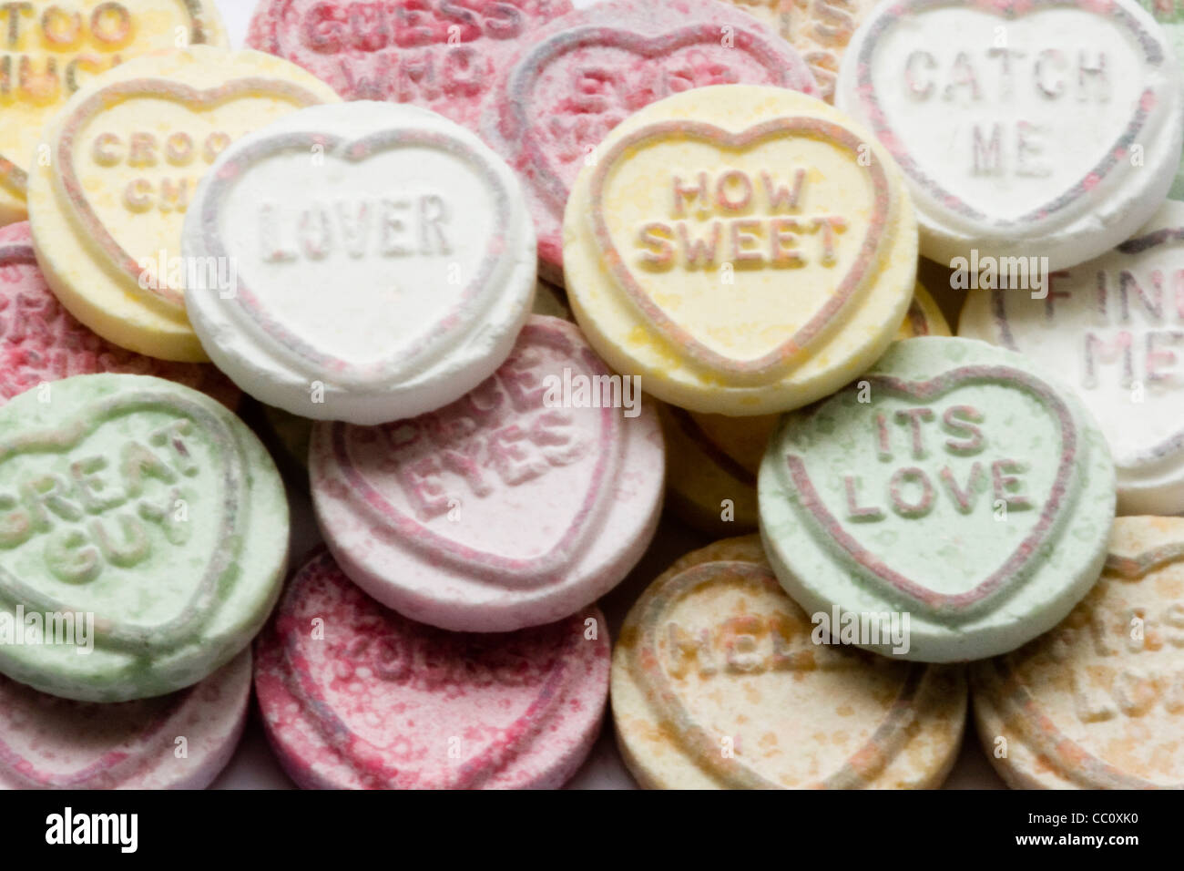 Amore cuore dolci con messaggi ai propri cari su di essi Foto Stock