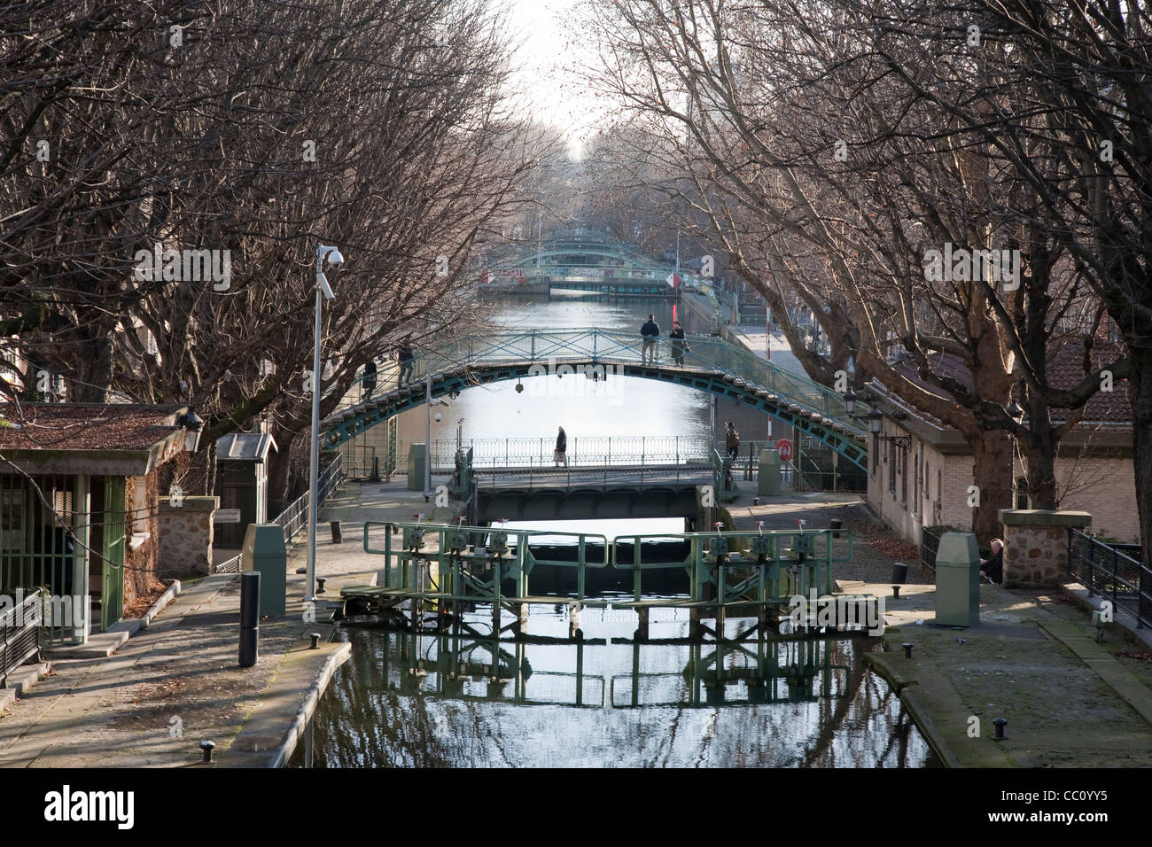Canal St Martin in inverno, Parigi, Francia Foto Stock