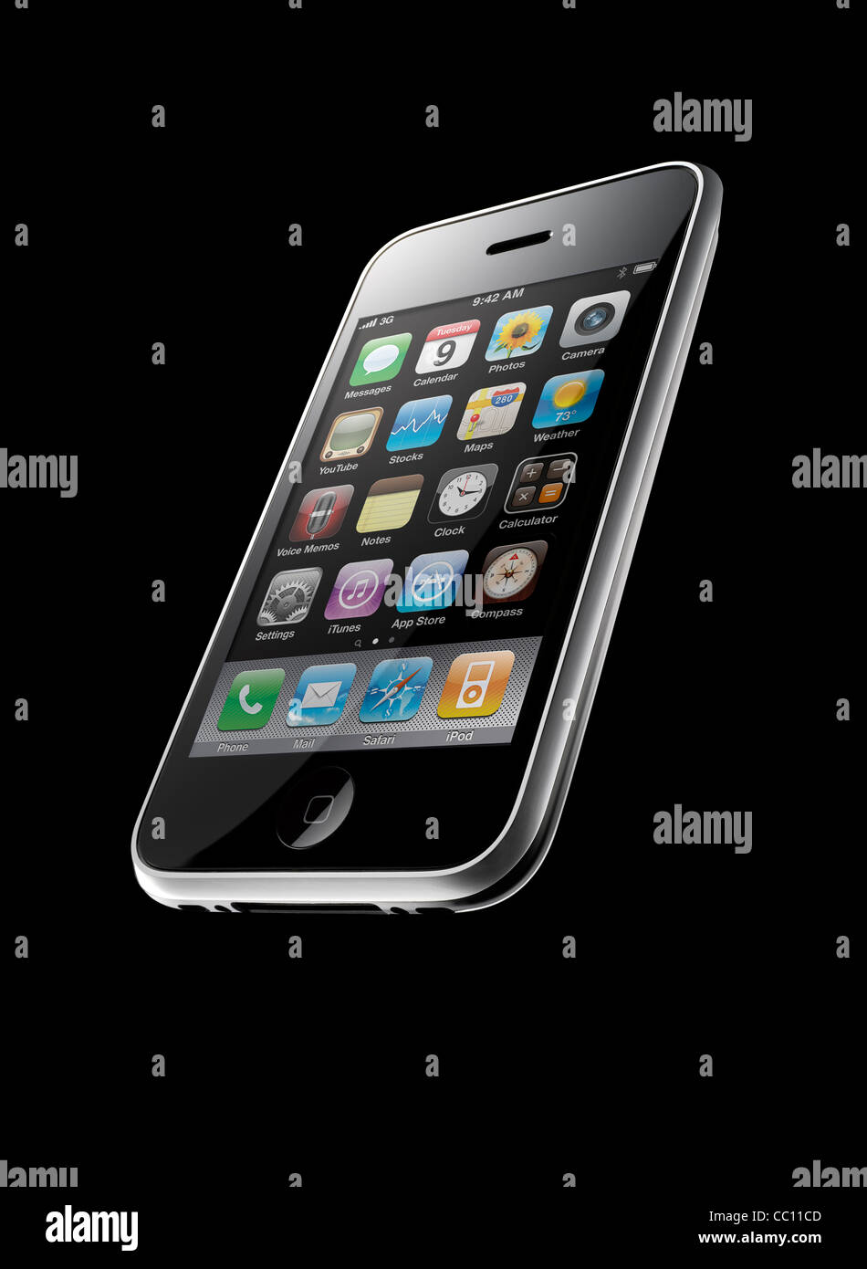 Un iPhone 3GS shot presso un interessante angolo, su sfondo nero Foto Stock