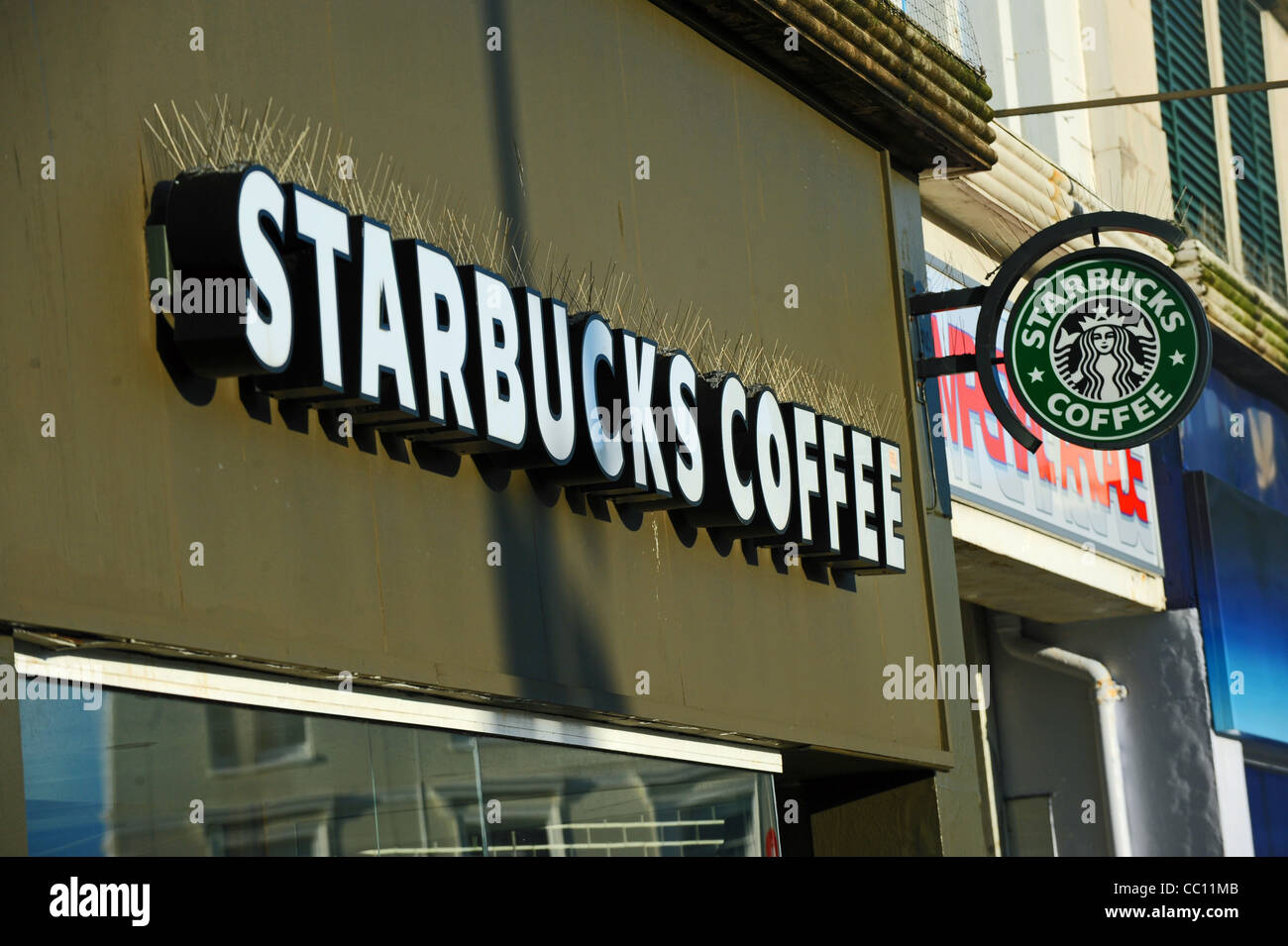 Cartello Starbucks Coffee Shop Brighton UK Foto Stock