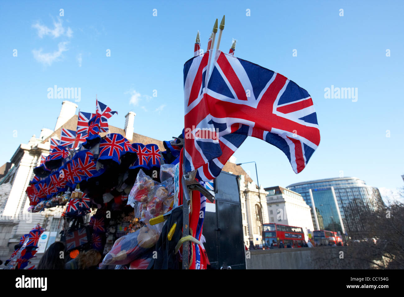 Union Jack Flag su stallo di souvenir Londra Inghilterra Regno Unito Regno Unito Foto Stock