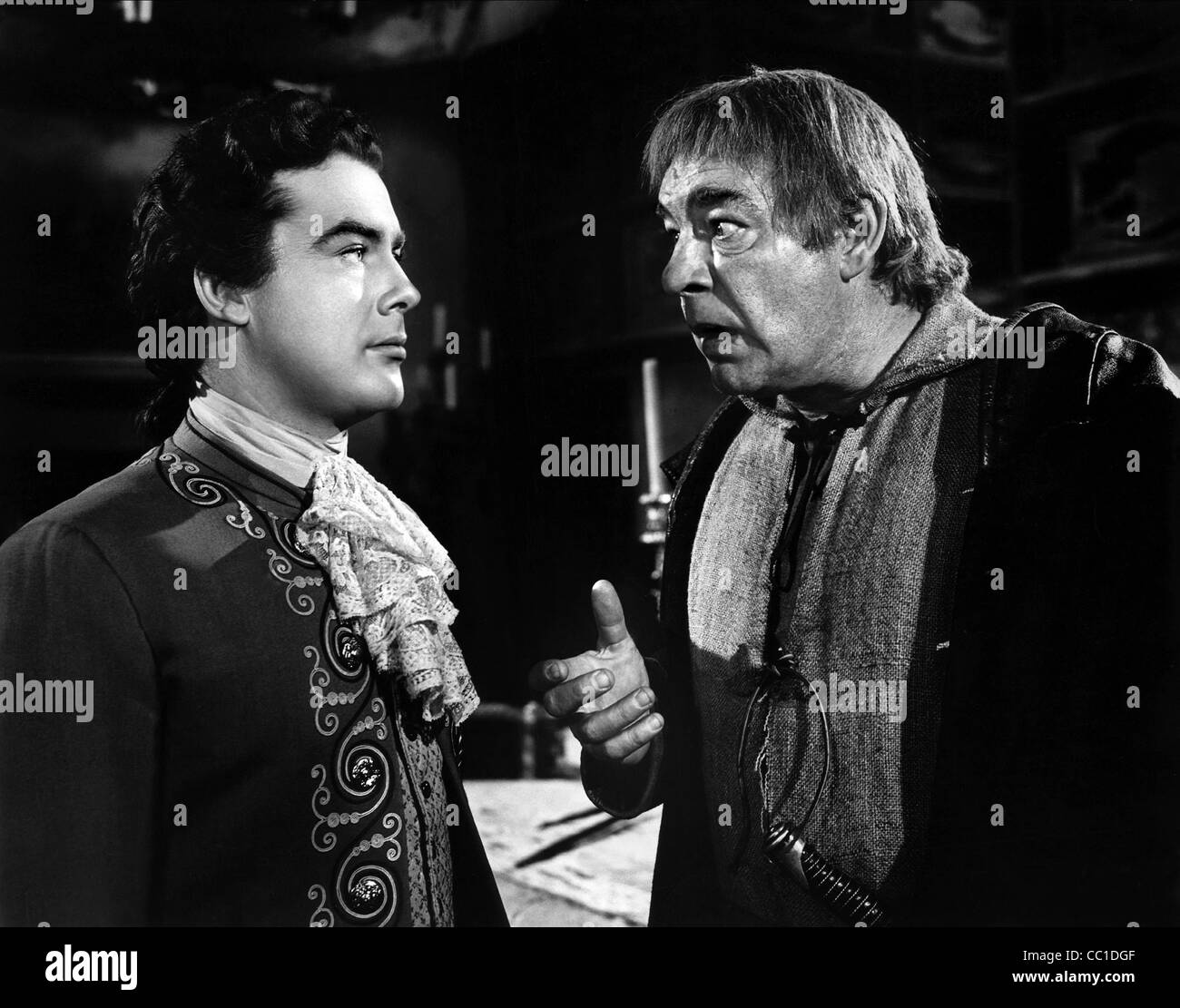 RICHARD GREENE, Lon Chaney Jr., il castello di nero, 1952 Foto Stock