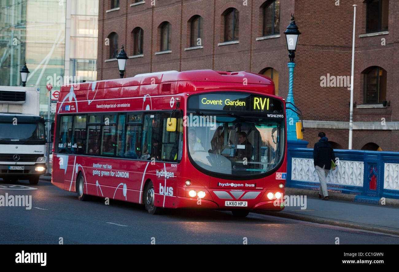 Un combustibile di idrogeno in autobus a Londra. Foto Stock
