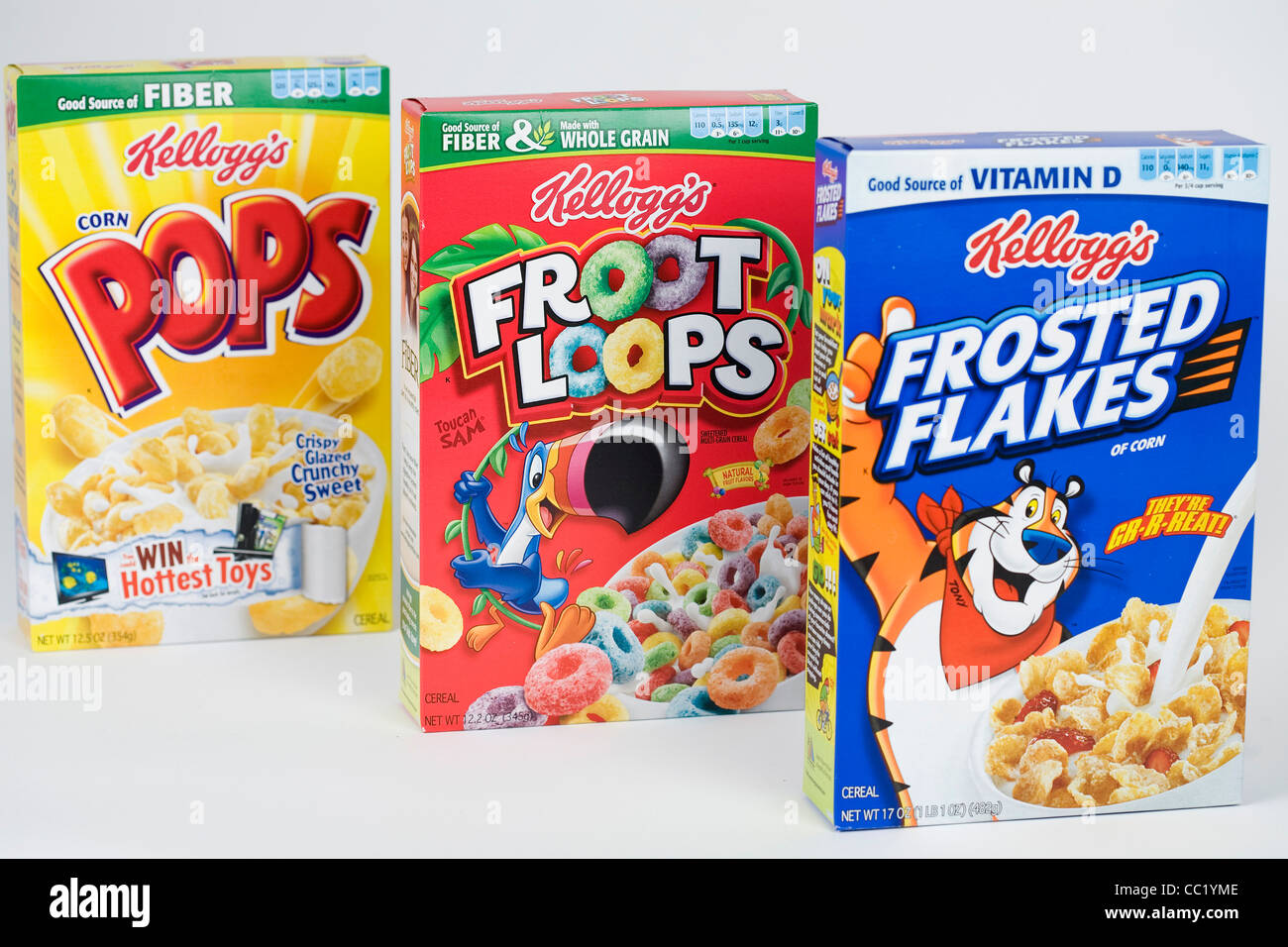 Corn Pops, Froot Loops e smerigliati fiocchi di cereali per la colazione. Foto Stock