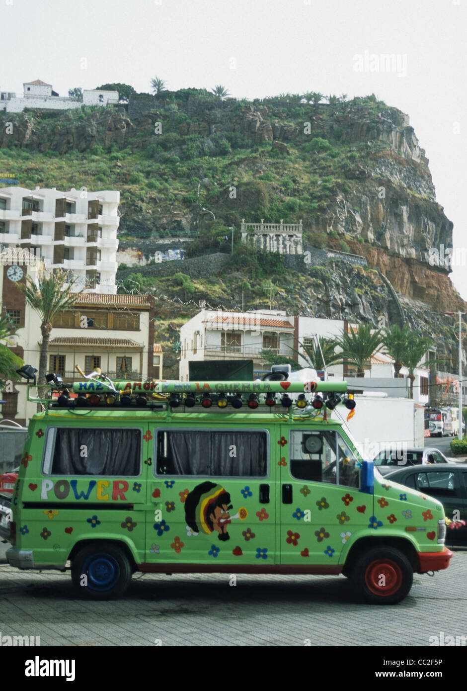 Flower Power camper, San Sebastian, La Gomera, isole Canarie, Spagna Foto Stock