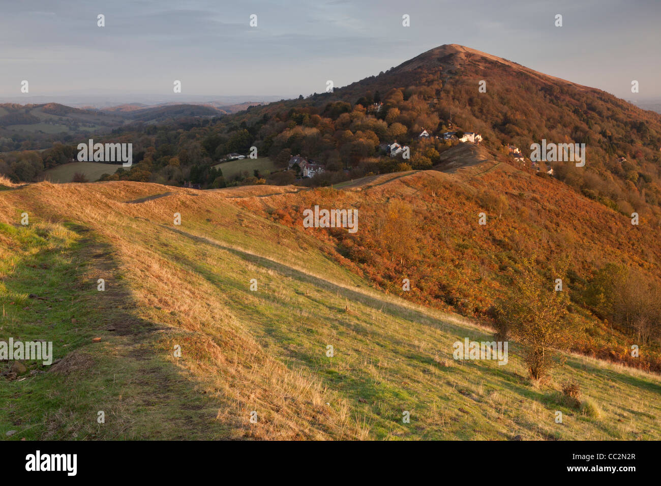 La vista a nord lungo il Malvern Hills cresta a Worcestershire beacon Foto Stock