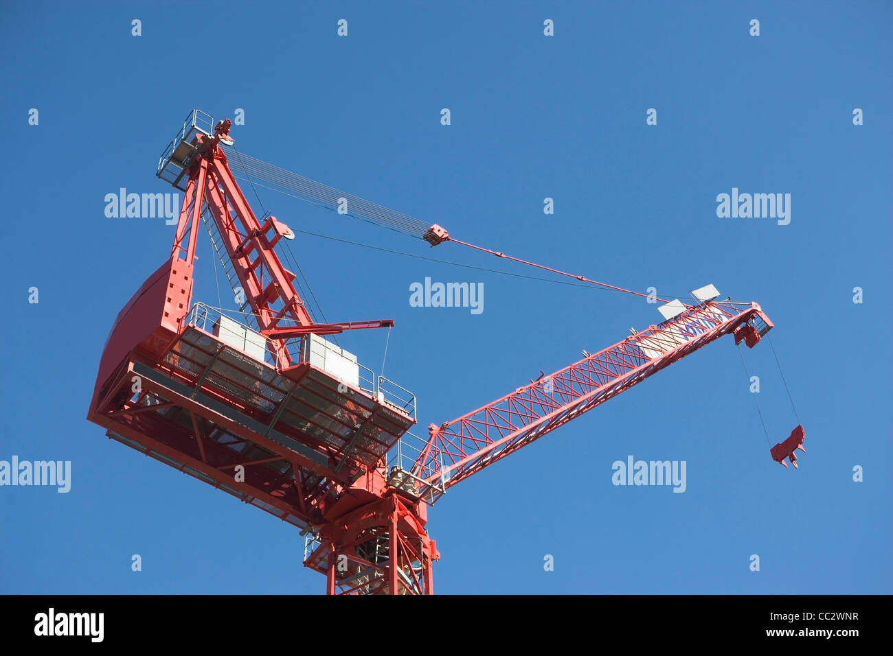Stati Uniti d'America, New York City e a basso angolo di visione della gru industriali Foto Stock