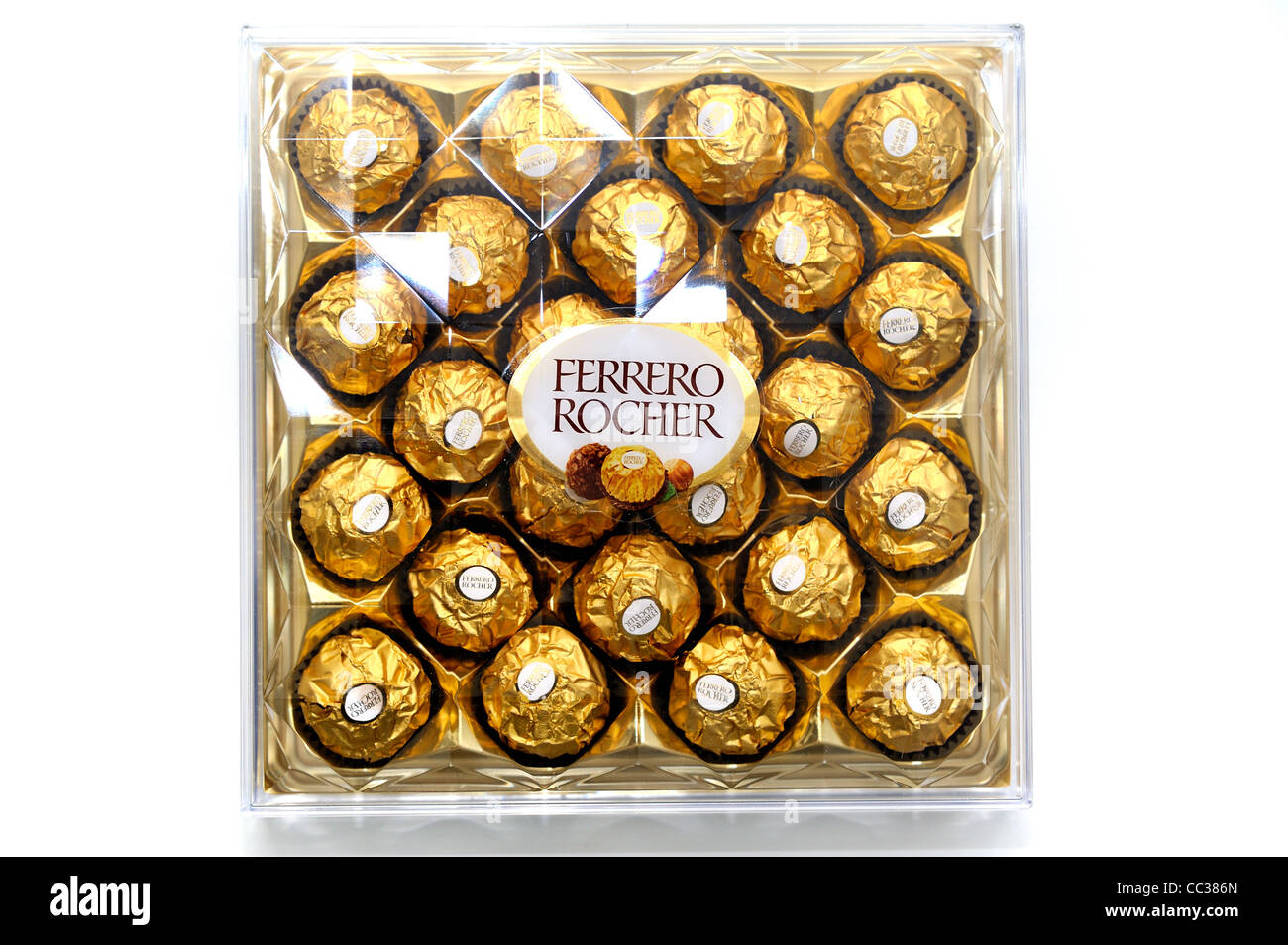 Una scatola di Ferrero Rocher cioccolatini Foto stock - Alamy