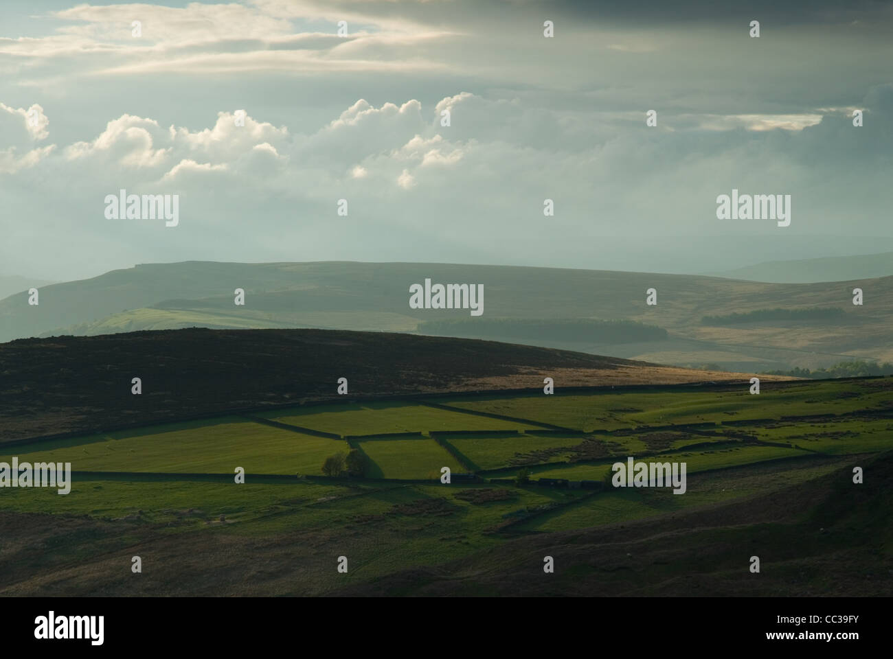 Scena di paesaggio del Parco Nazionale di Peak District Foto Stock