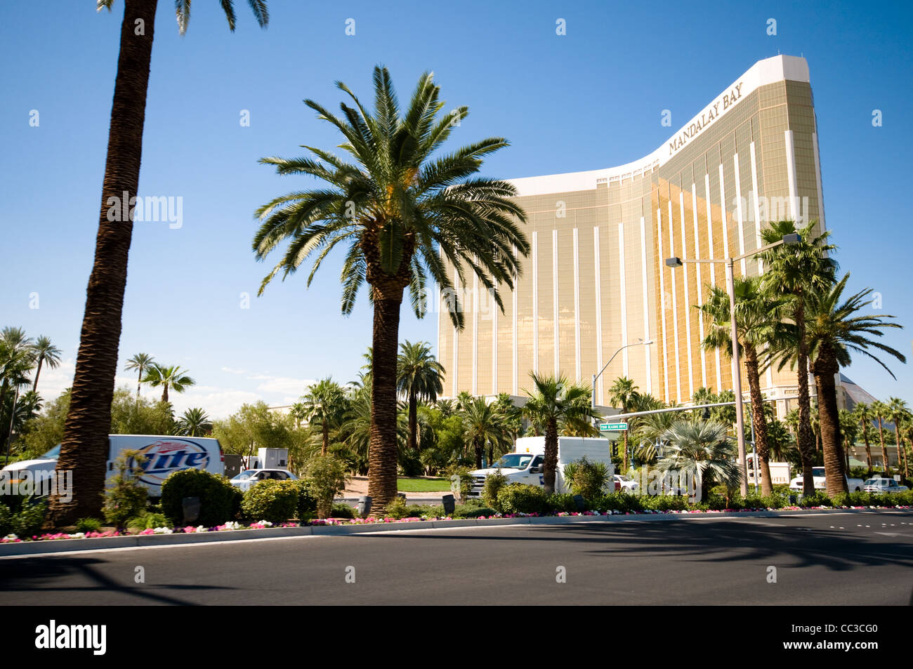 Mandalay Hotel e palme, Las Vegas, Nevada Foto Stock