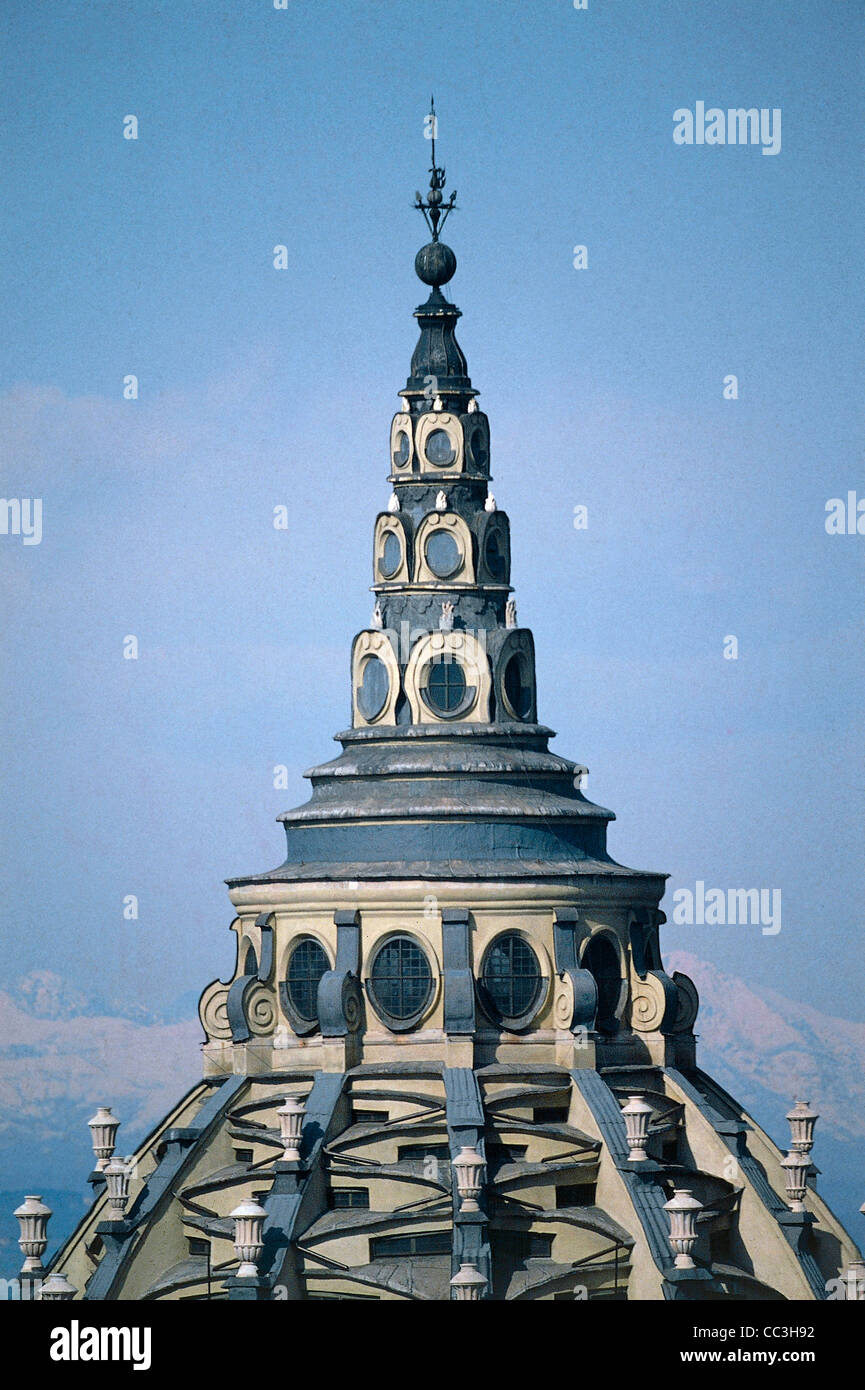 Italia - Regione Piemonte - Torino - Cupola della Cappella della Sacra Sindone di Guarino Guarini (tardo XVII secolo). Prima che il fuoco Foto Stock
