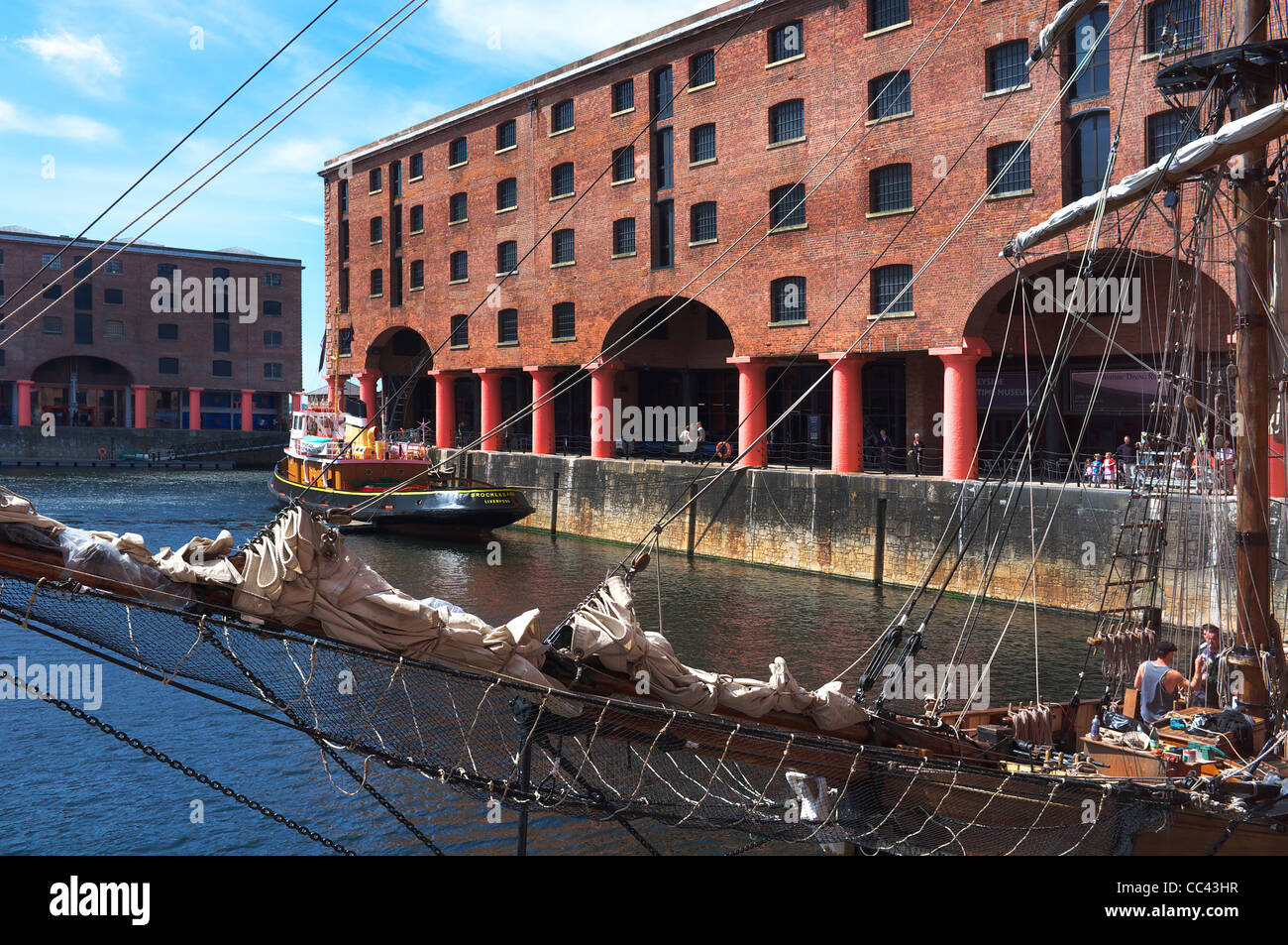 Albert Dock, Liverpool, in Inghilterra, Regno Unito, Gran Bretagna. Elencato come Sito del Patrimonio Mondiale Foto Stock