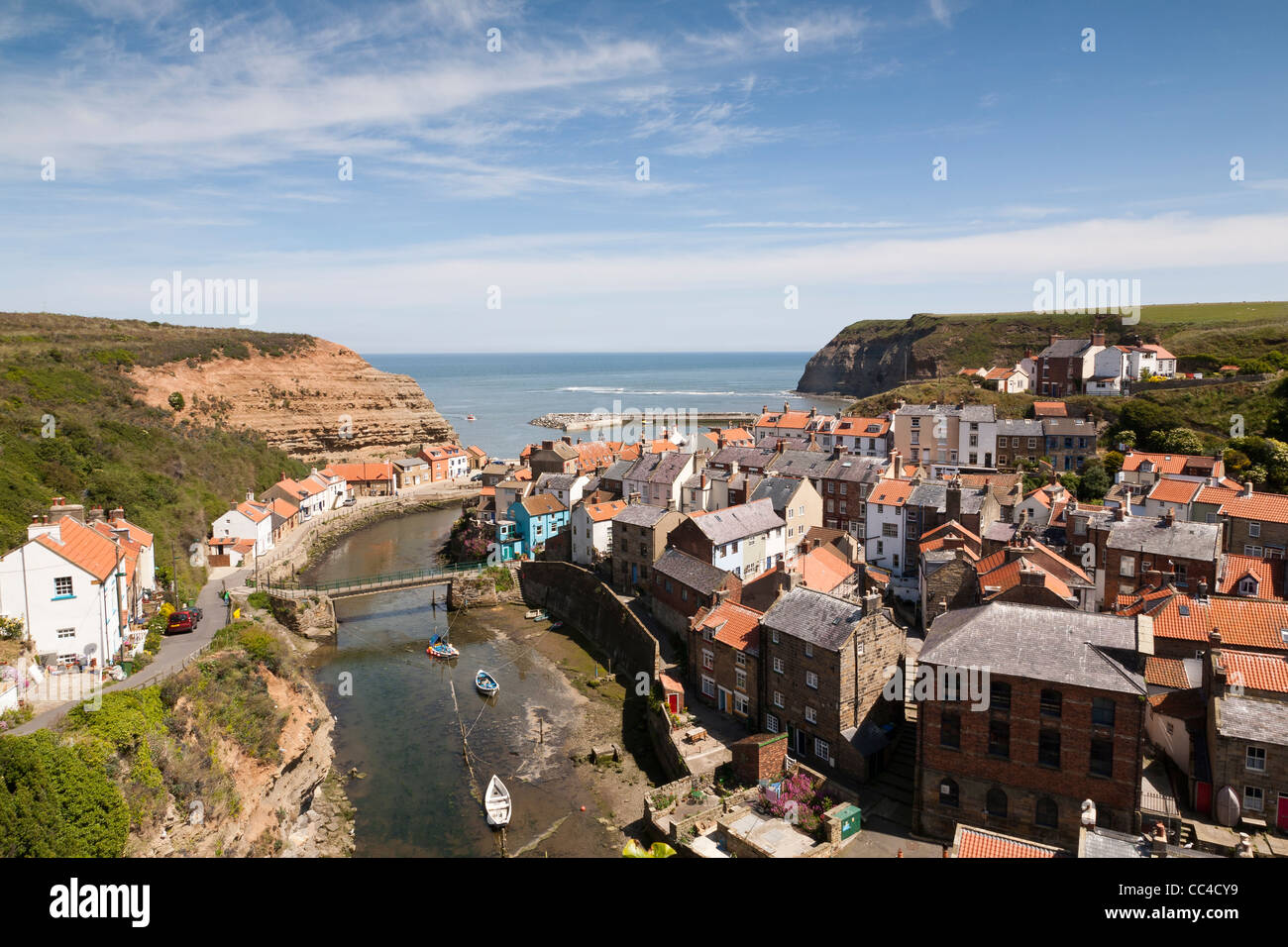 Staithes villaggio di pescatori sulla costa orientale dello Yorkshire Regno Unito Foto Stock