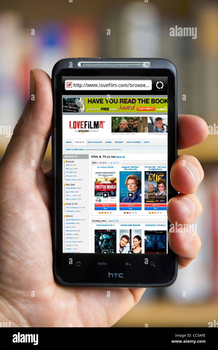 LoveFilm.com TV e sito di cinema nel Regno Unito visti su un smartphone HTC Foto Stock
