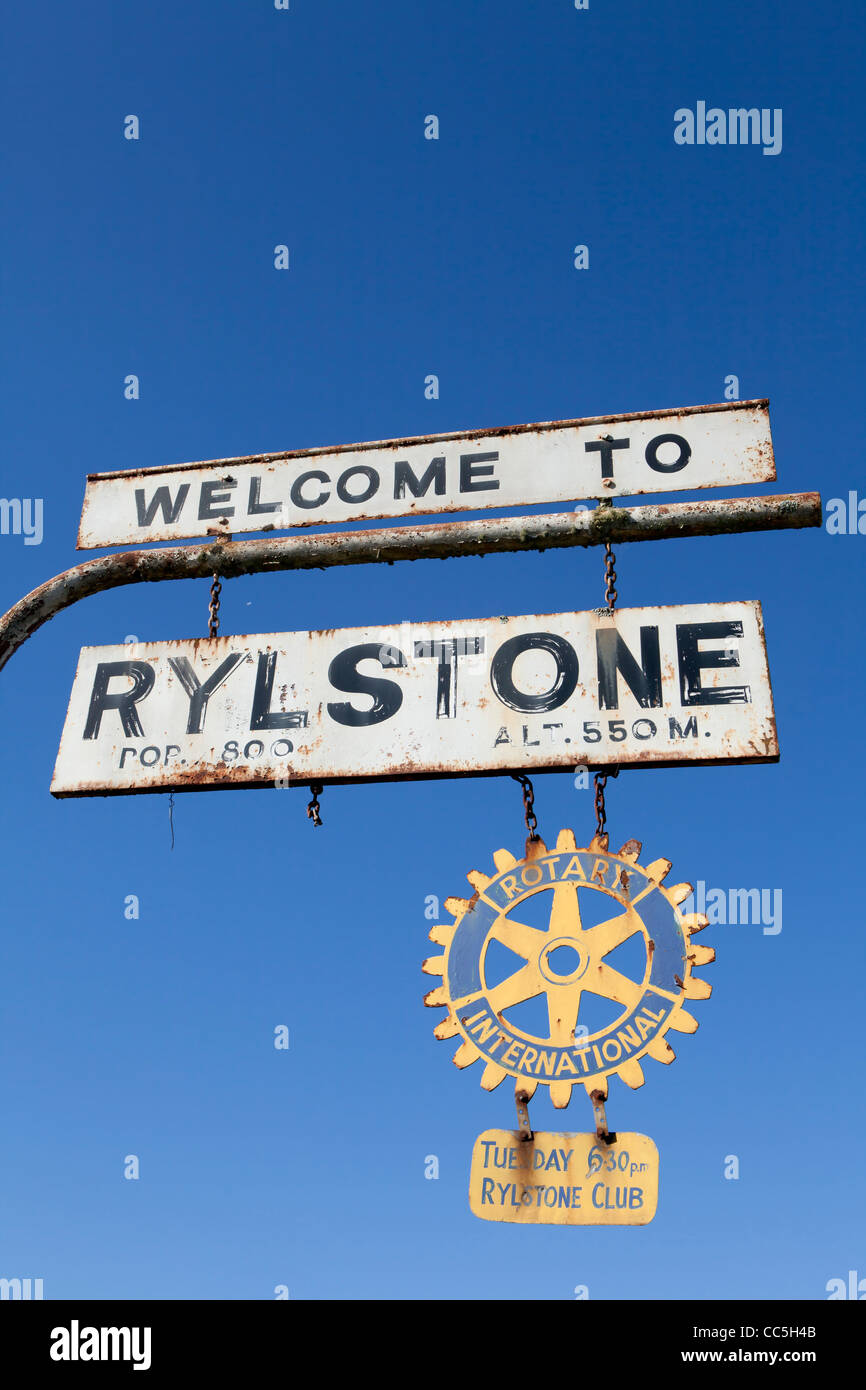 Il Cartello di Benvenuto alla città di Rylstone nelle Blue Mountains, Australia Foto Stock