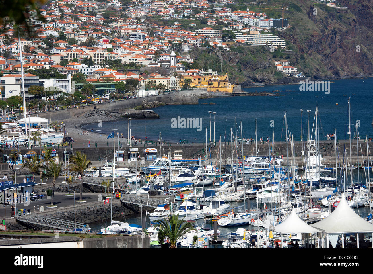 La città di Funchal all' isola di Madeira, Portogallo Foto Stock