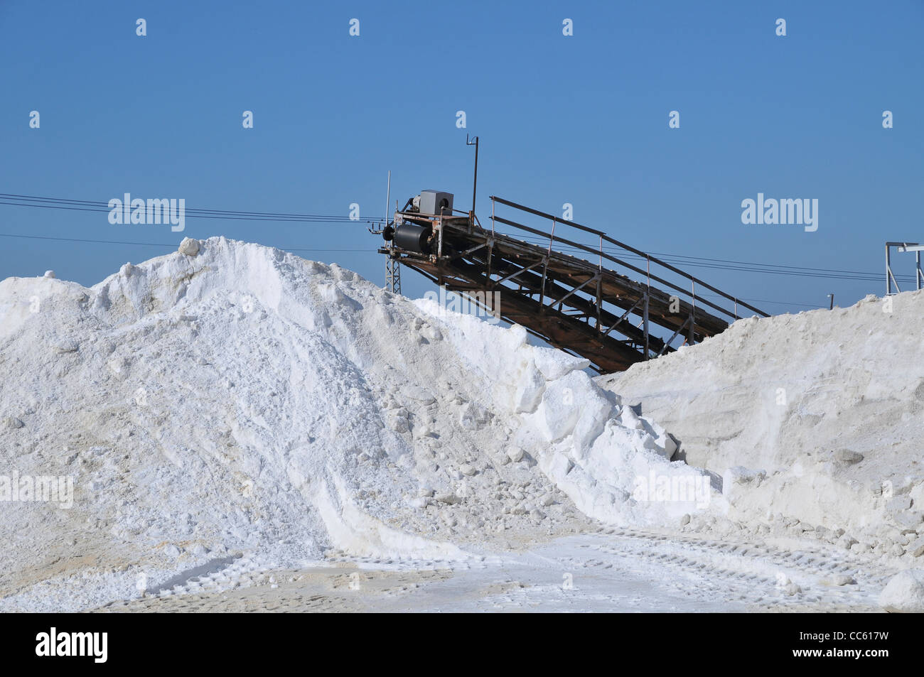 Israele, pianure costiere, Atlit, Israele Salt Company est. 1922 produce sale dal mare Mediterraneo Foto Stock