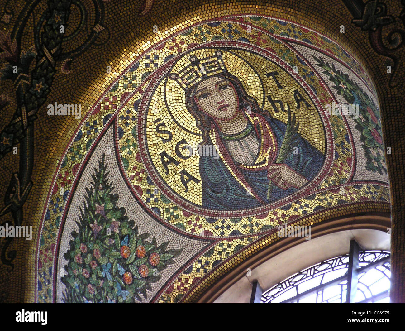 Un lato del tetto della cappella mosaico nella Cattedrale di Westminster a Londra, Inghilterra. Foto Stock